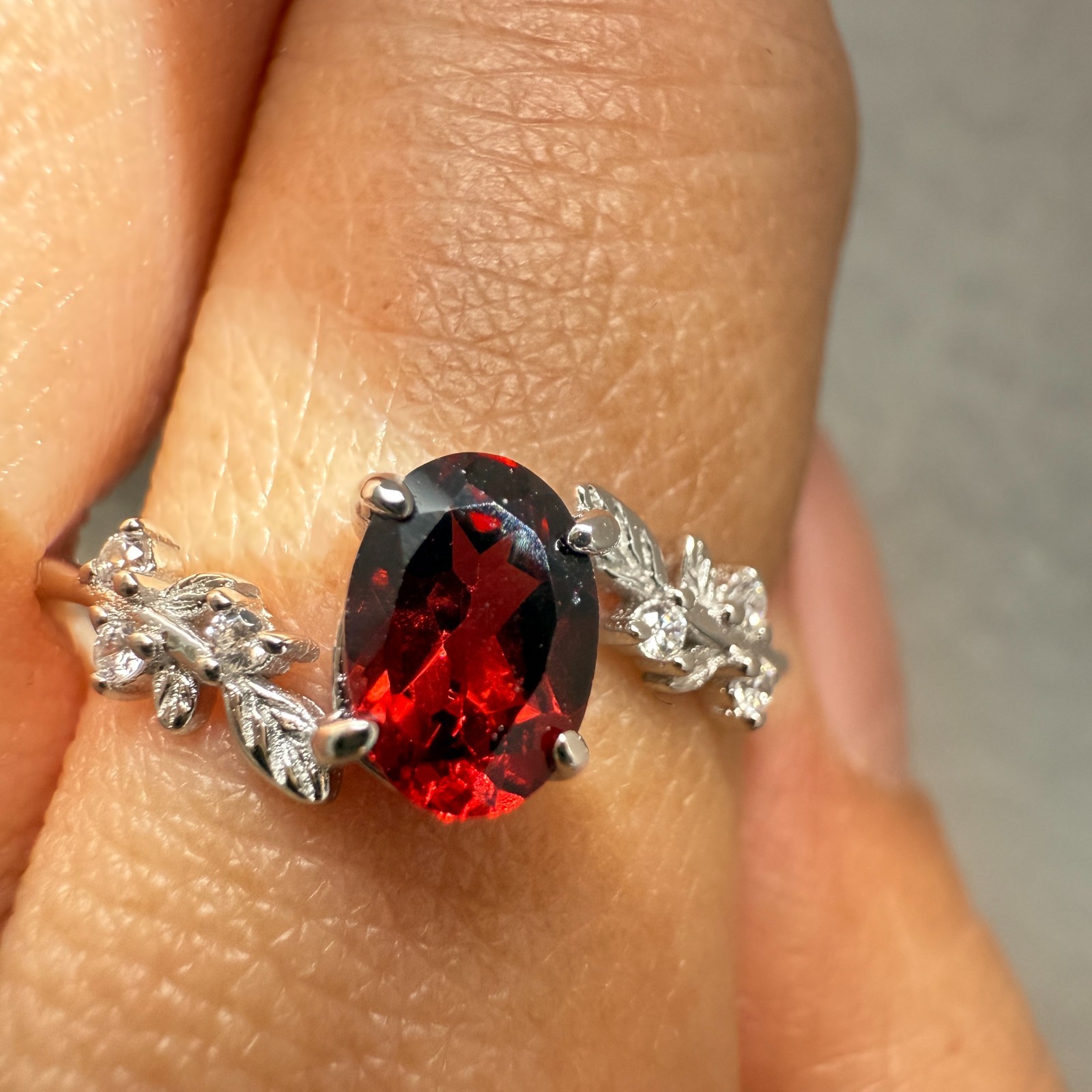 925 Sterling Silver Ring 7x5mm Natural Rhodolite Garnet Gemstone Zircon Flower