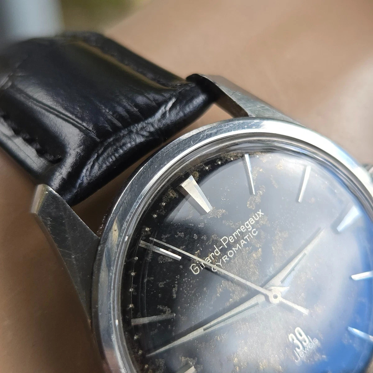 Vintage Girard-Perregaux Gyromatic 39 Jewels tropical Black dial 1950s