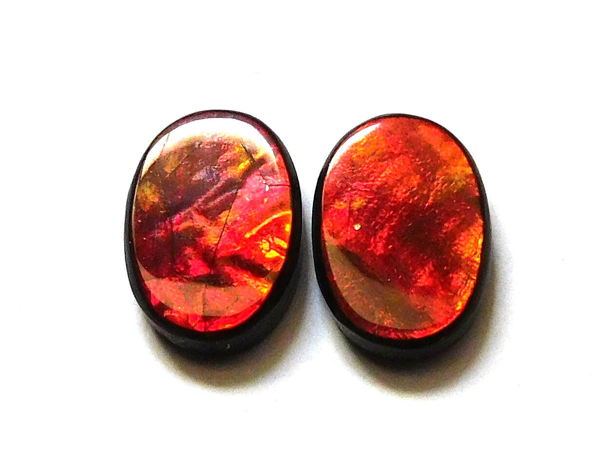 9.05 Cts Natural Ammolite (13.7mmx9.6mm each) Loose Cabochon Match Pair JH51