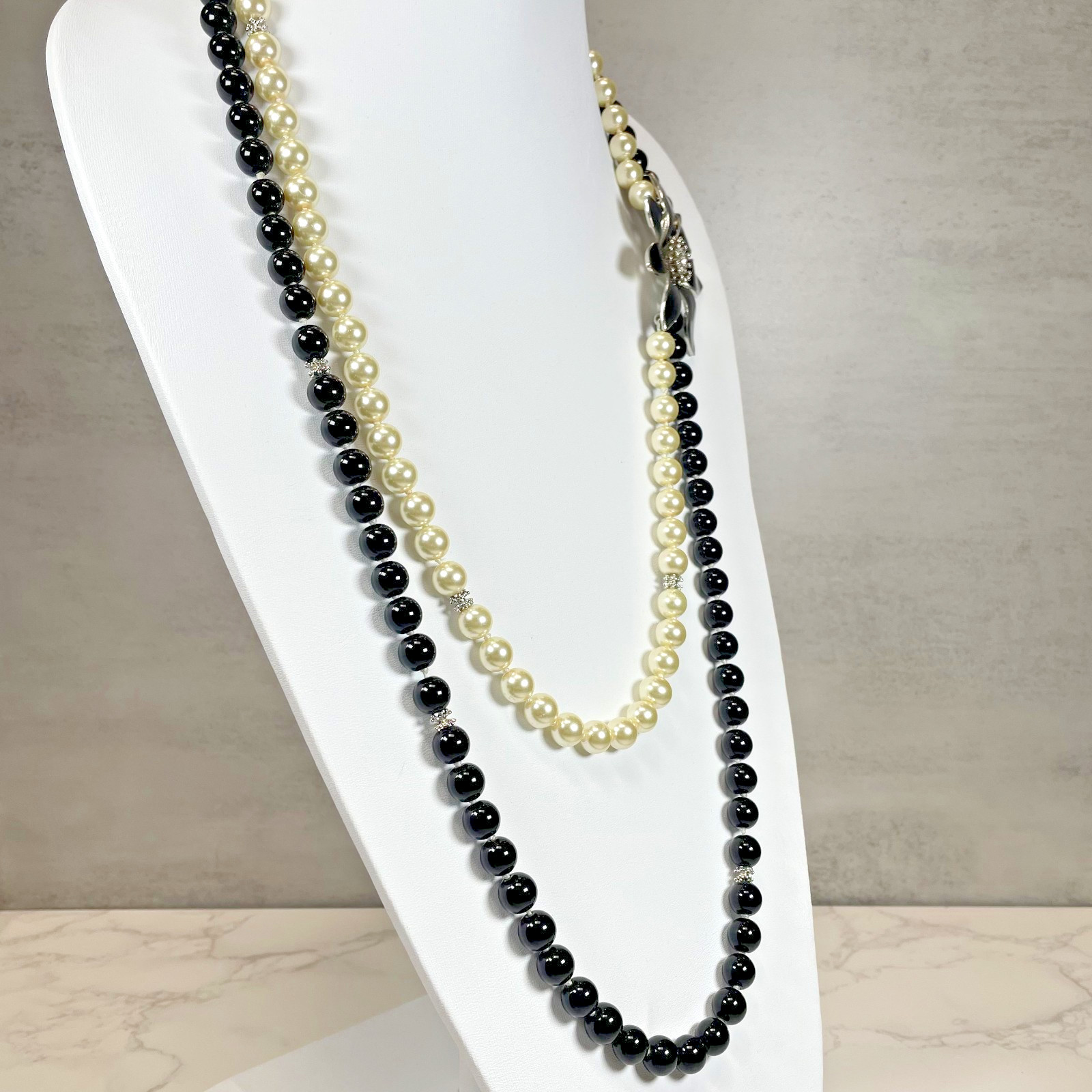 Stunning Talbots Signed Black Enamel Rhinestone Flower Two Strand Bead Necklace