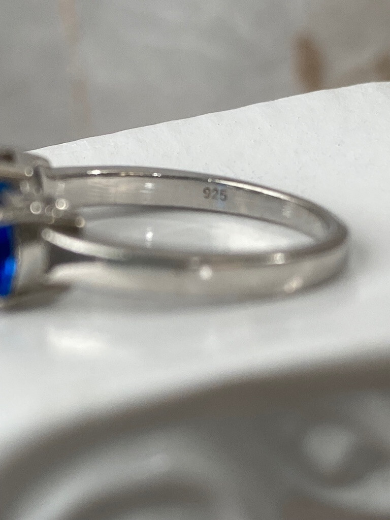 .925 Silver W/ Center CZ & Surrounding Sapphire Style Stones Size 5.75 Ring101