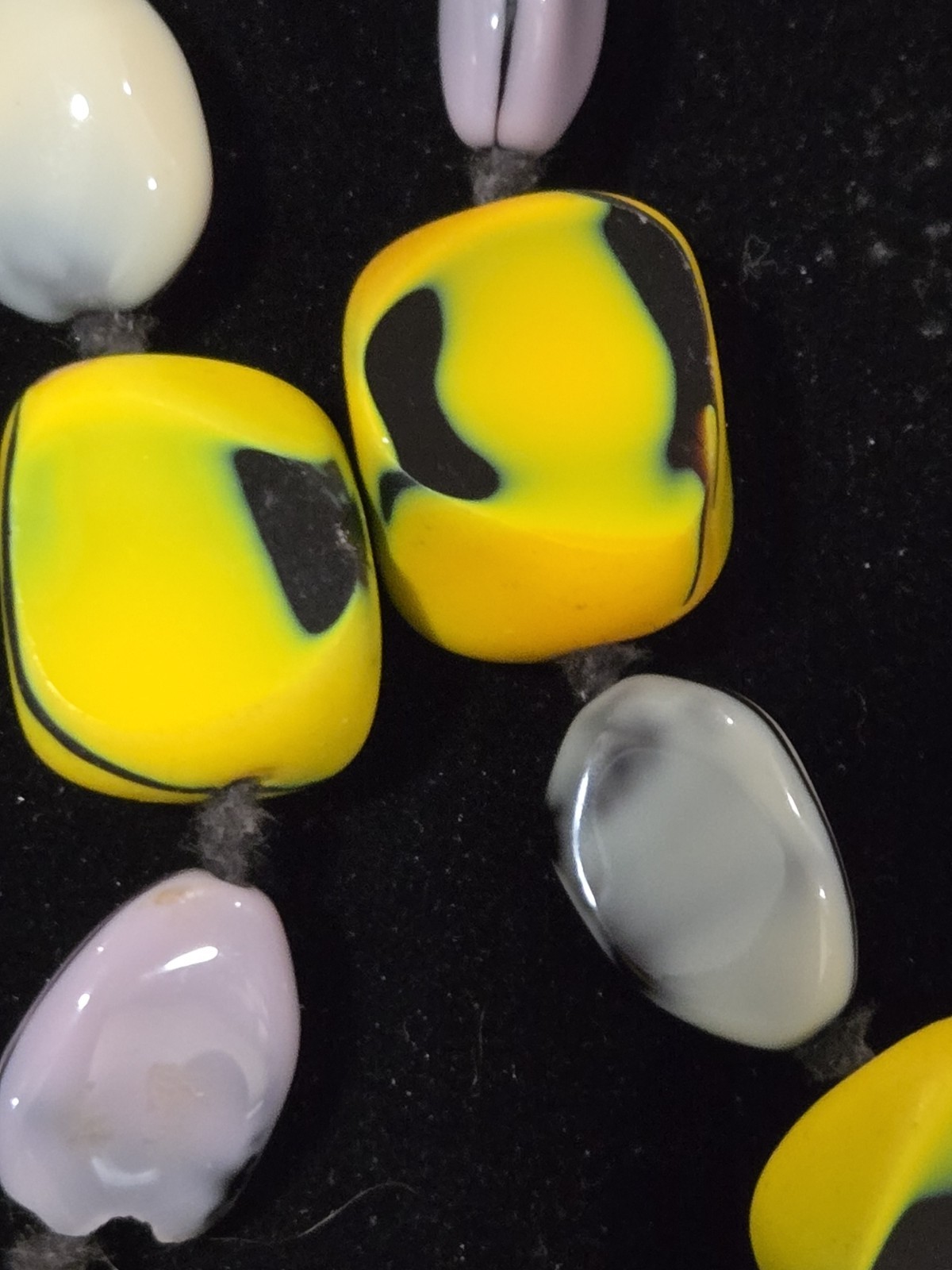 Vintage Made in Austria 22″ Abstract Art Glass Necklace Yellow Black Gray Purple