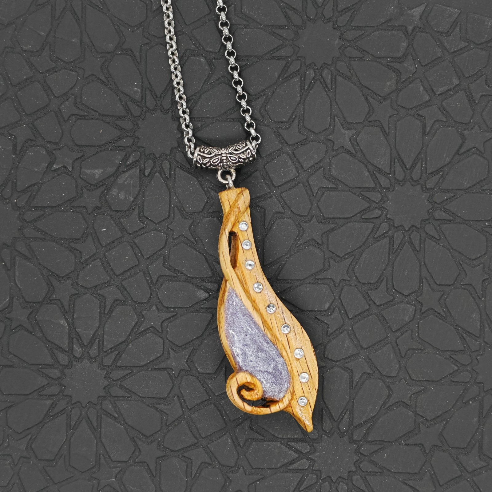 Handcarved Oak Wood Resin Musical Note Necklace Stainless Steel Chain Jewelry