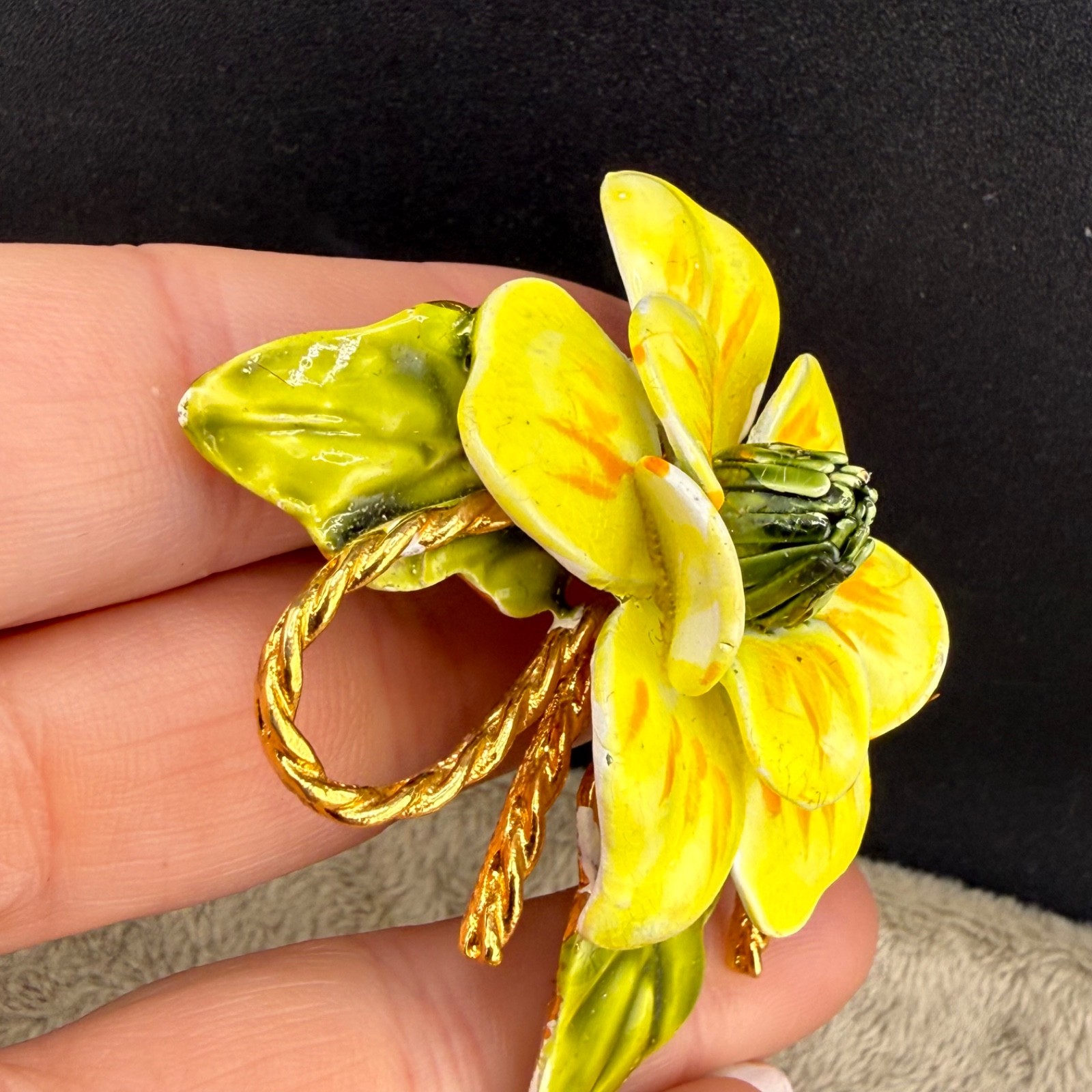 Vintage Enamel Flower Brooch Yellow Mod Pop Art