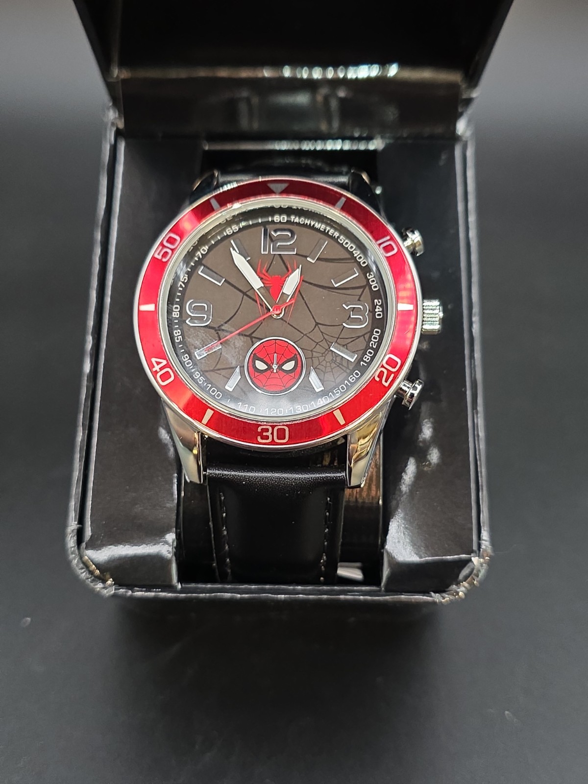 Marvel Spiderman Dial Quartz Wristwatch Black Strap Unisex w/Box