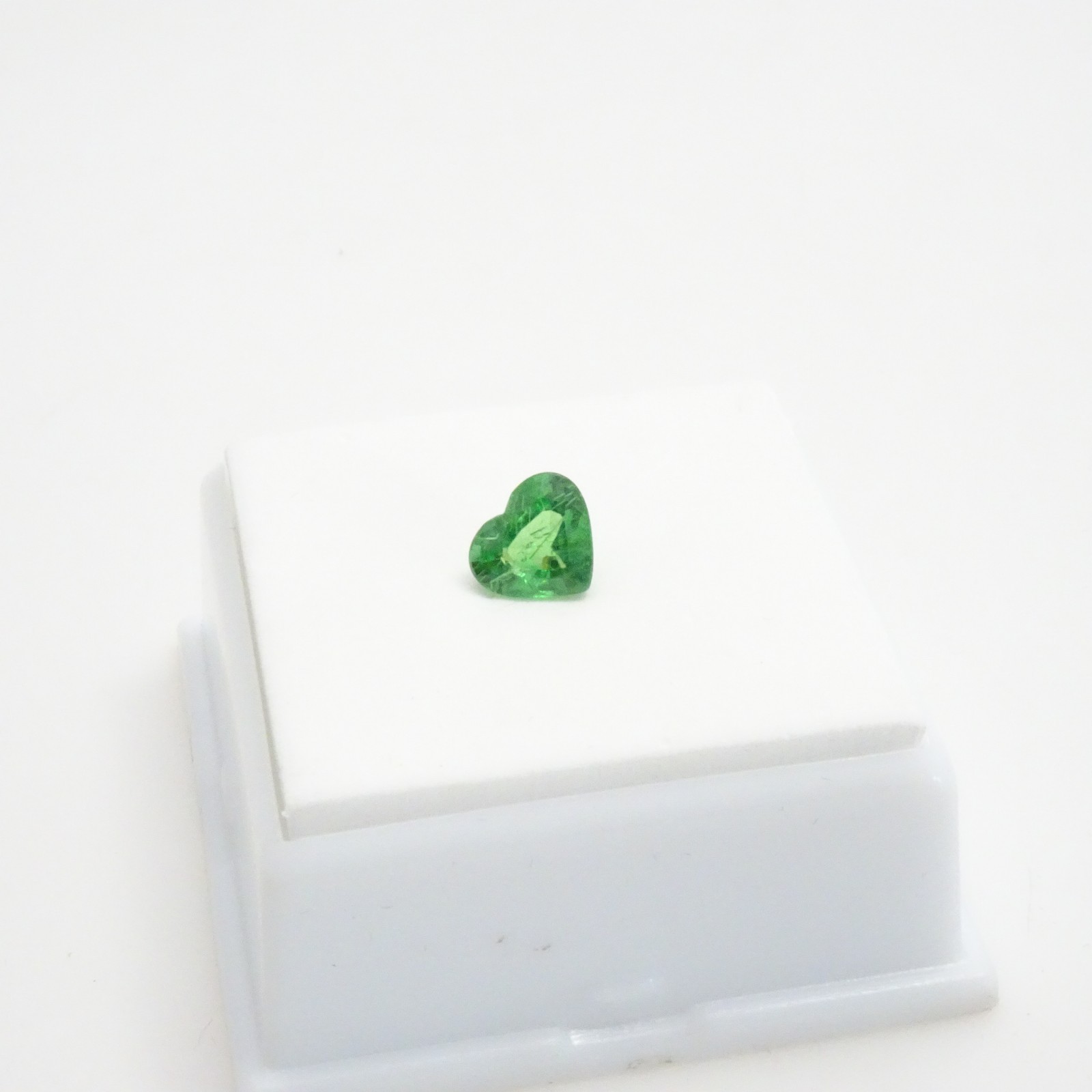 Tsavorite Garnet – 1.20ct – Heart Shape – 6.34×7.16mm – Tsavorite Loose Gemstone