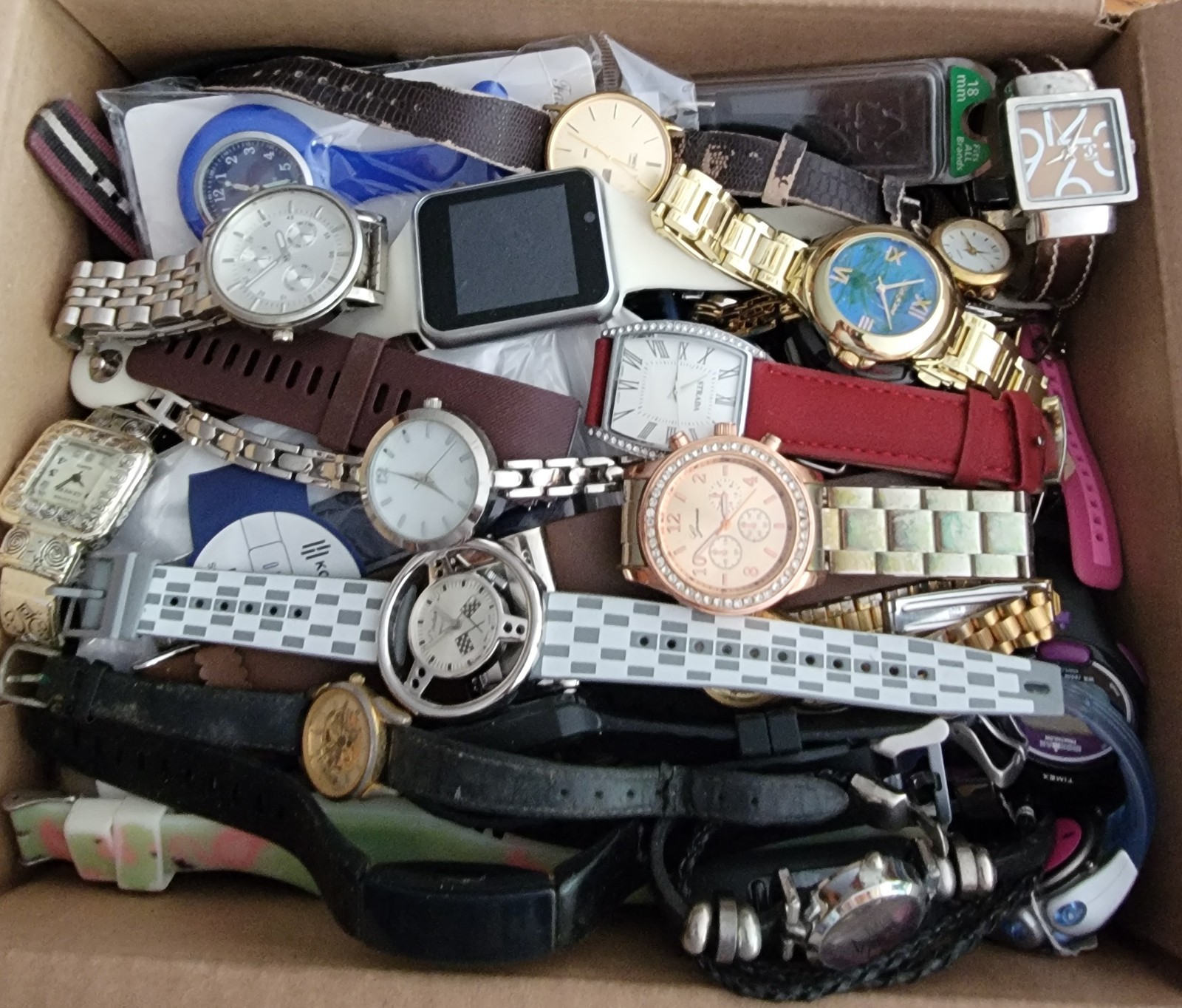 Mixed Watch 10 Lb Lot Men’s Women’s watches Repair wear most need a new battery,
