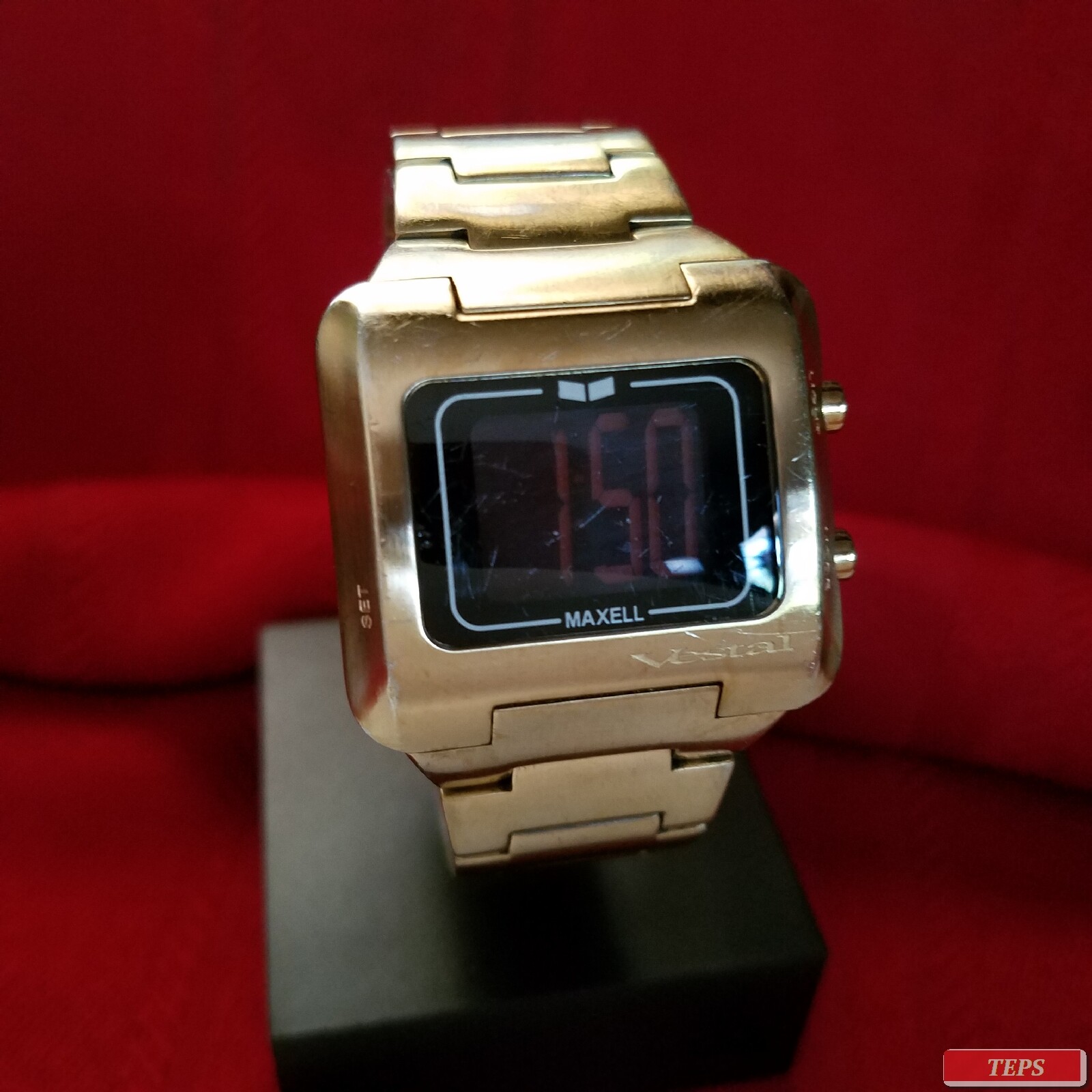 Vestal “Maxell jr.” (Gold) 50M Digital China Movement w/ Date & Light