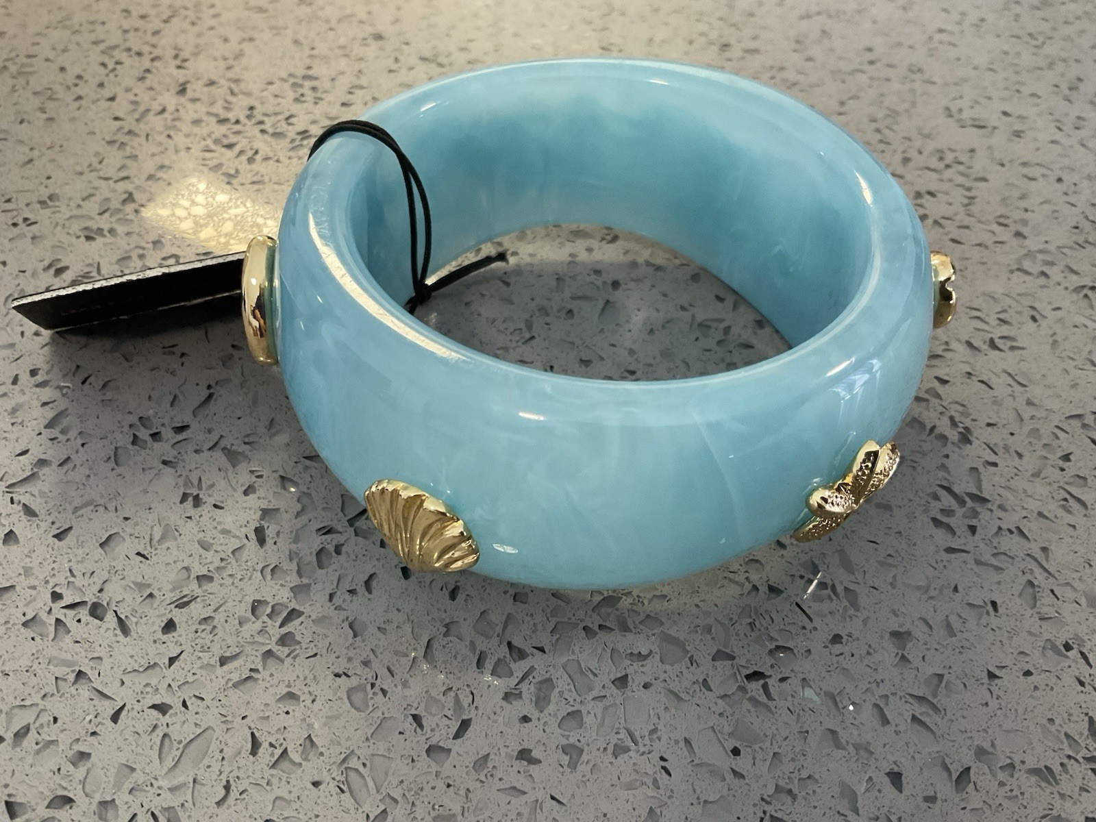 House of Harlow Blue Chunky Bangle Bracelet Gold Tone Seashell Starfish 8.25″