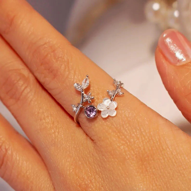 Adjustable Gold Flower Branch Band Ring w/ Crystal Accent, Size 8
