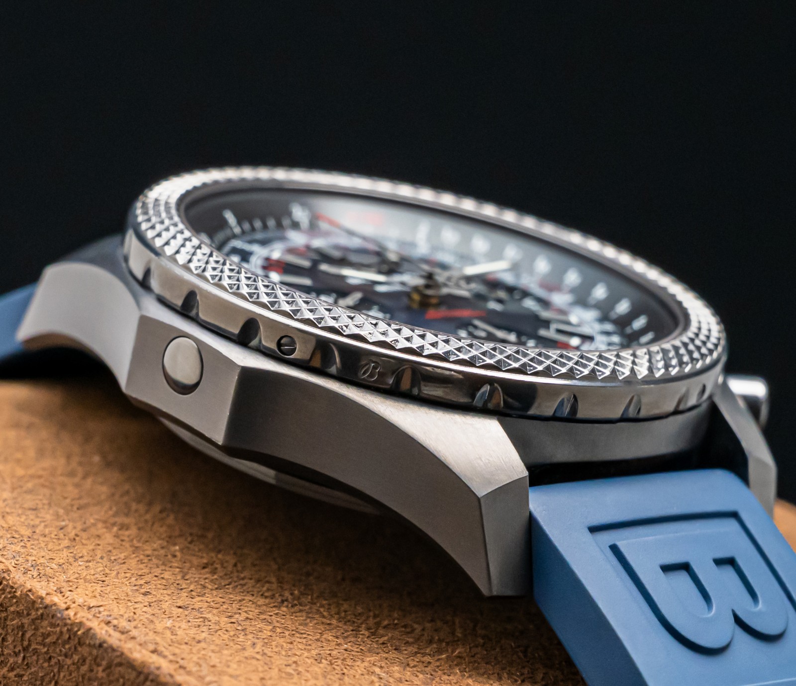 Breitling Bentley B06 S Midnight Limited Edition Blue MOP Dial 44mm MB0612