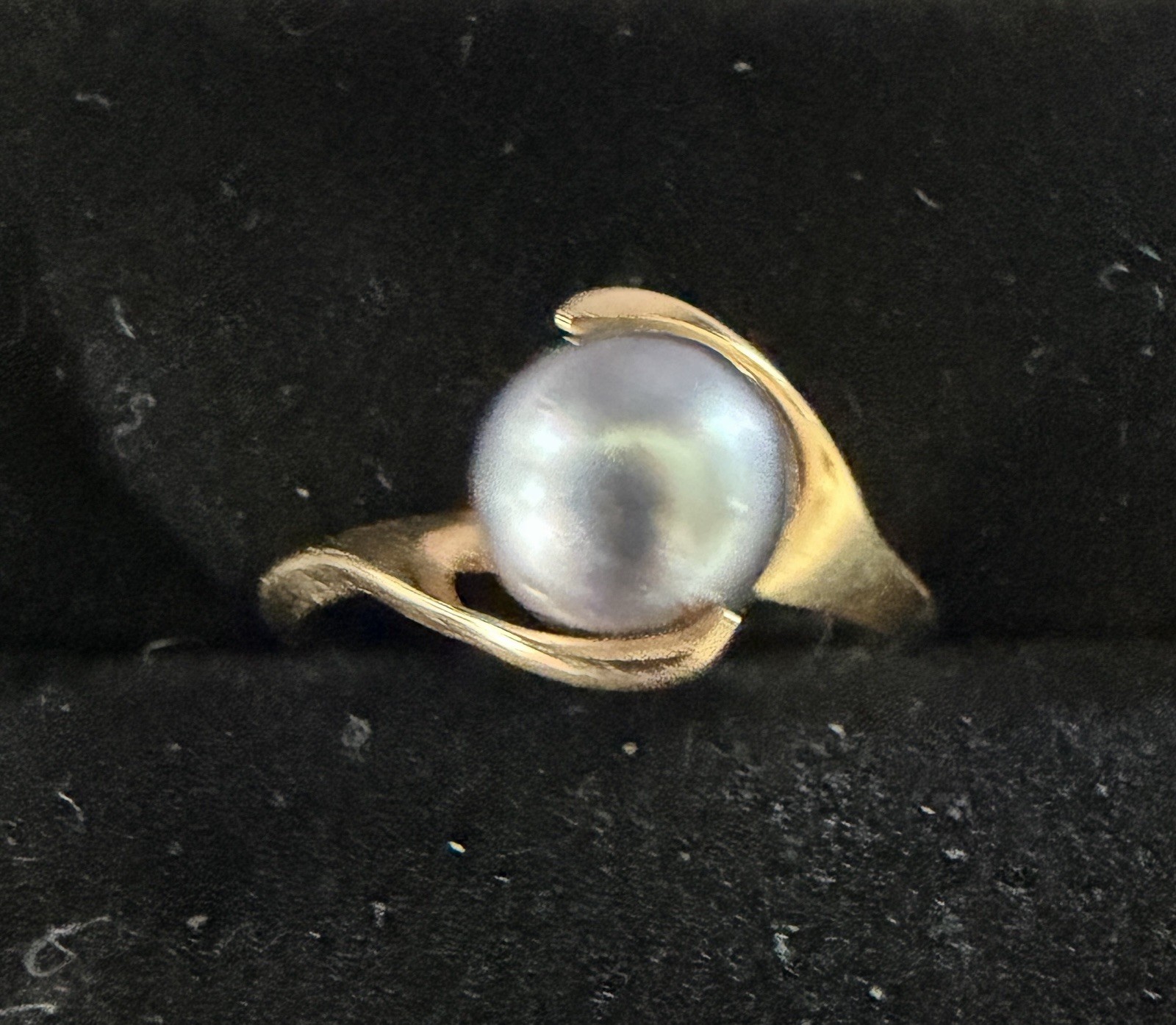 14k Yellow Gold Gray Black Pearl Ring