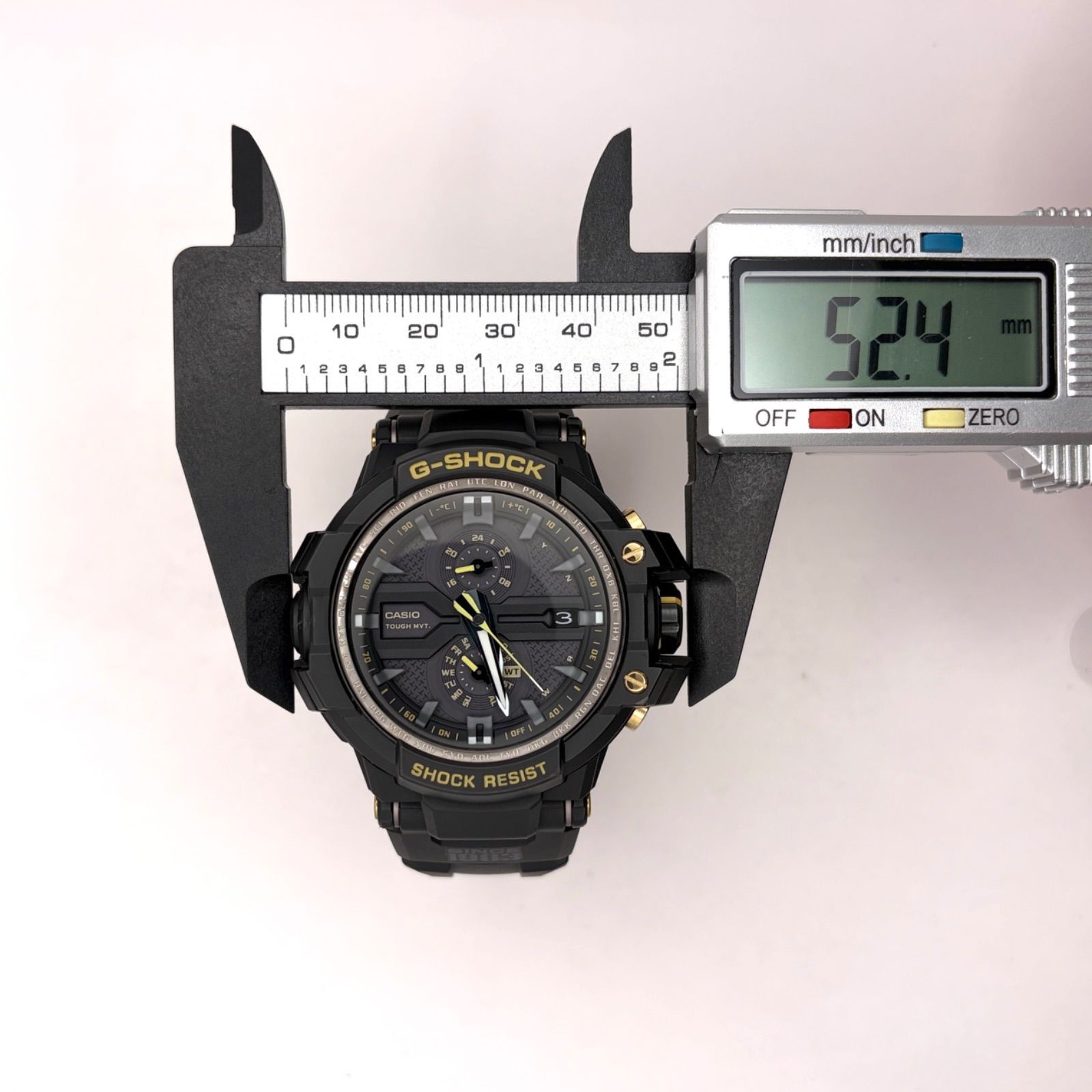 (T890) Rare item normal operation CASIO radio solar G-Shock limited model 30th A