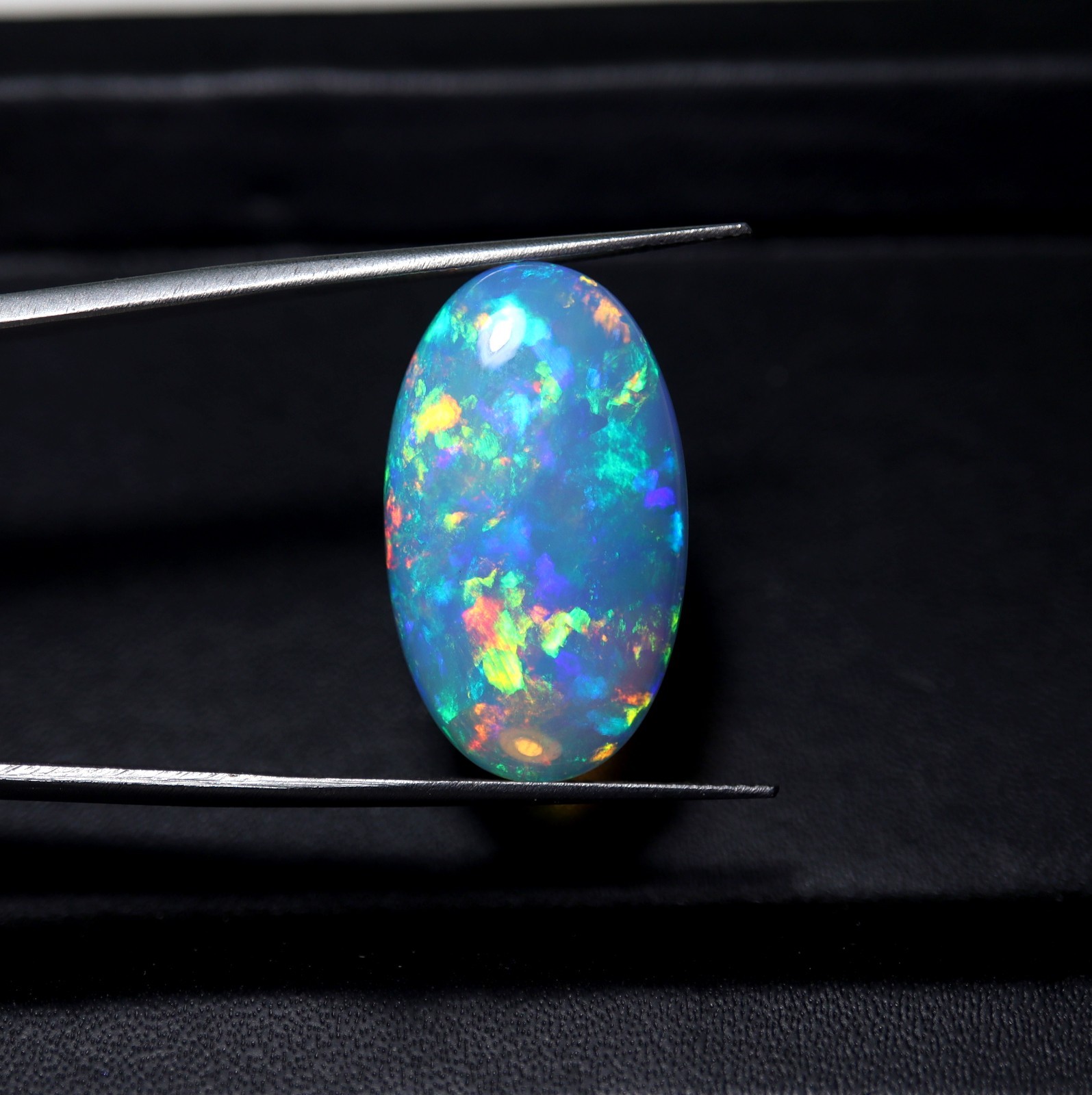 9.2Cts Natural AAA Rainbow Fire Welo Ethiopian Opal Oval Cabochon 24.7×14.5 MM