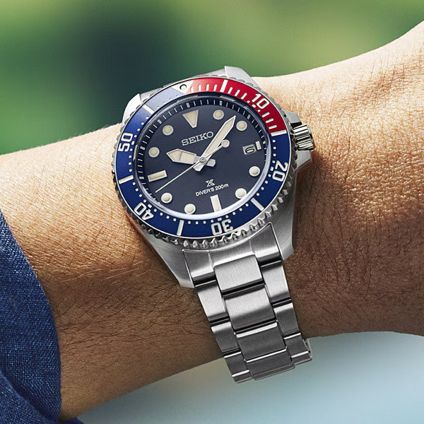 Seiko Prospex SBDJ061 Solar Diver Scuba Men’s Watch Steel Japan