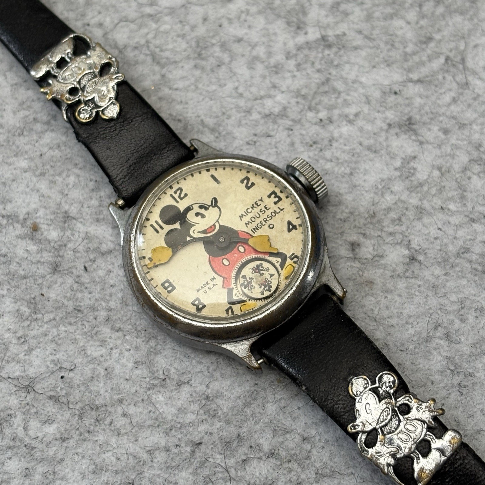 Broken Vintage Ingersoll Mickey Mouse 32mm Watch Mechanical 1930s – As Is