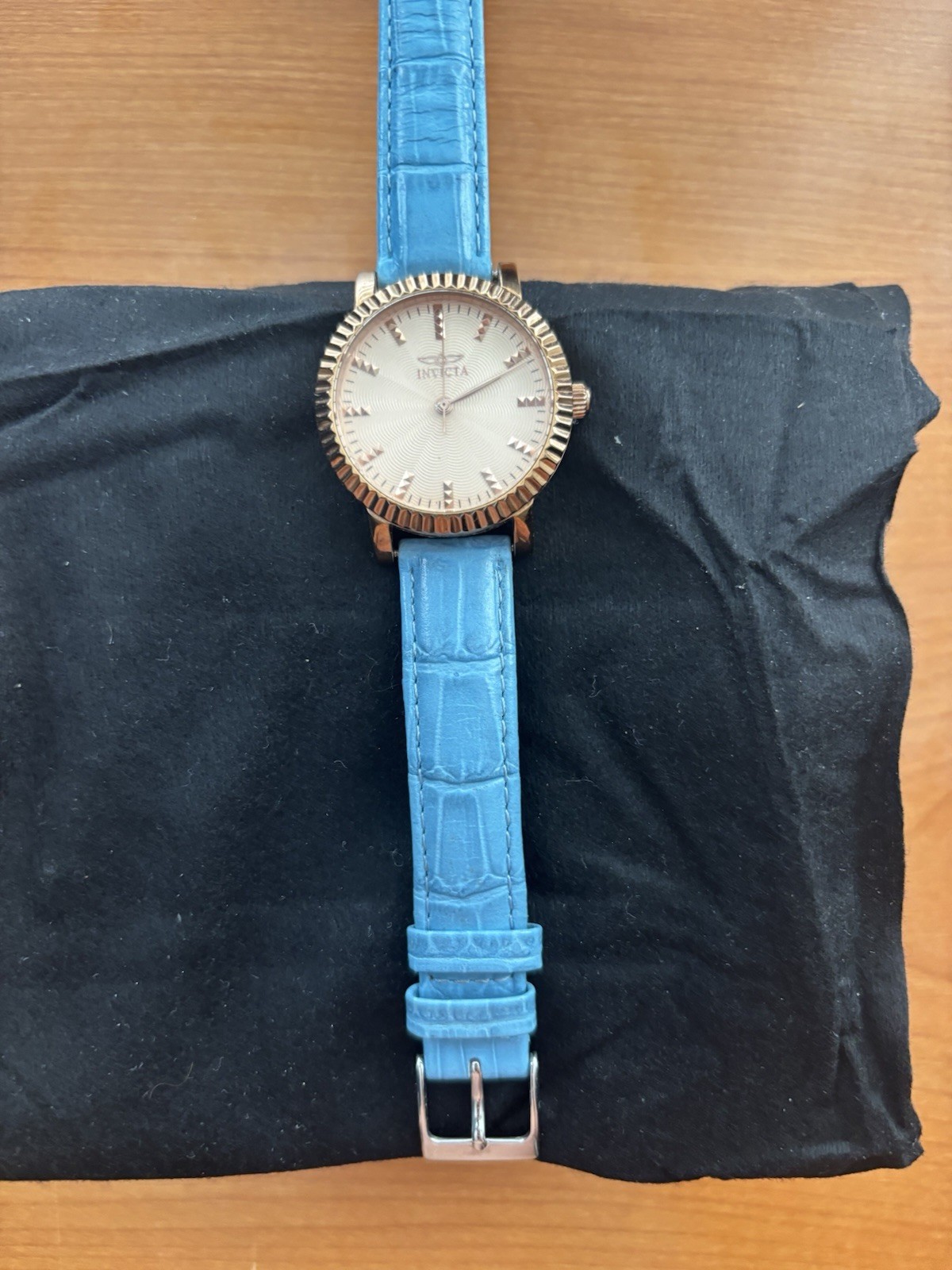 Invicta Angel 22484 Women’s Rose Gold Tone Blue Leather Quartz Watch Read