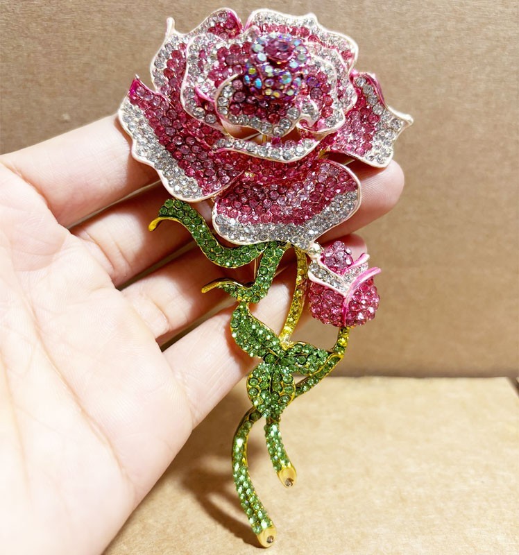 Fashionable Jewelry Rose Bud Gold-tone Pink Rhinestone Crystal Brooch Pin