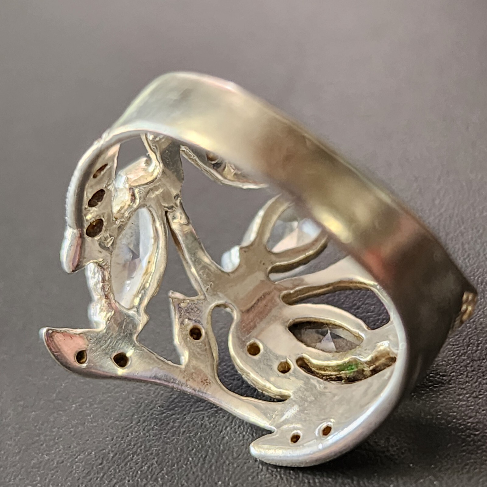 Sterling Silver 925 Ring Sz 7 White Stone Engraved Wide Band Cocktail 1″ Flawed