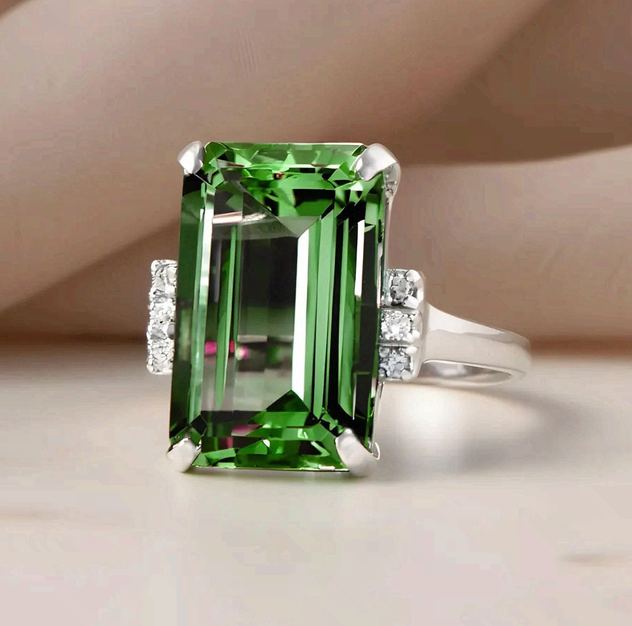 Green Emerald Cut Ring Surgical Steel Cocktail Statement Cubic Zirconia