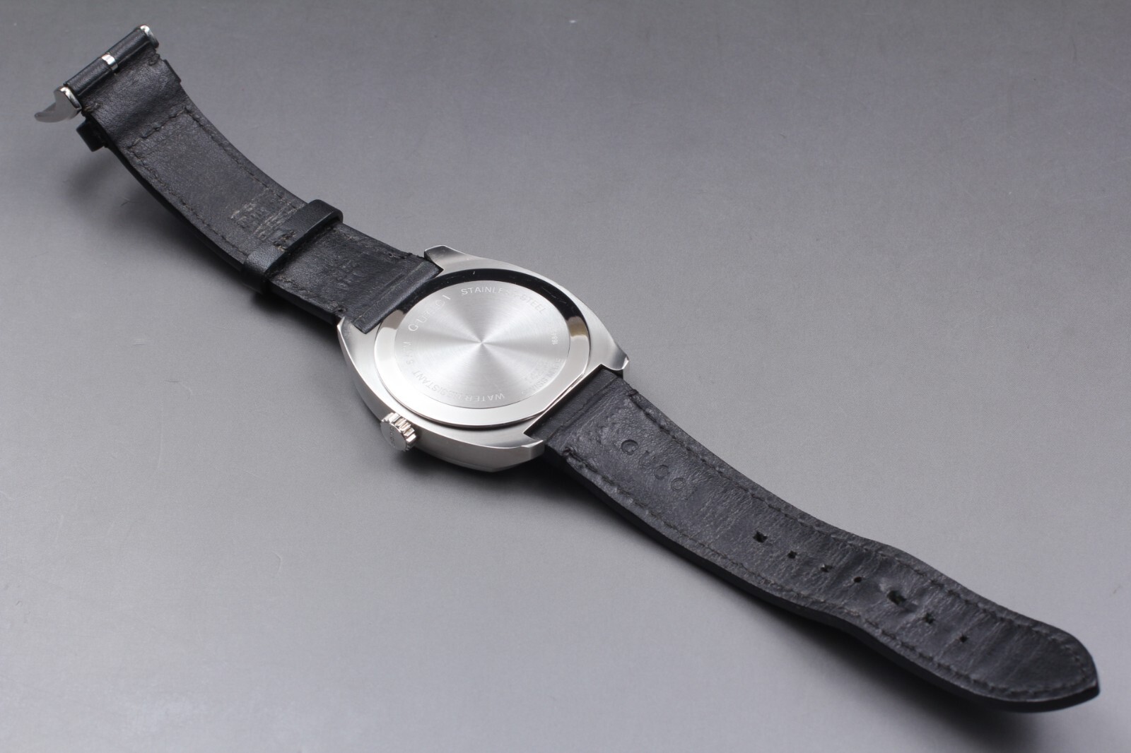 [Exc+5] Gucci GG2570 YA142307 Quartz Black Dial Date 40mm Men’s Watch from Japan