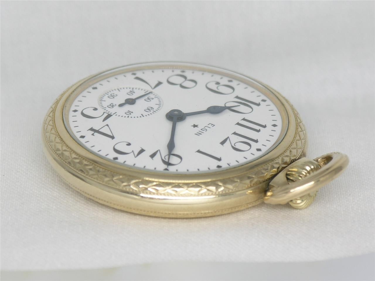 16S ELGIN 3151A MODEL 17 JEWEL GOLD FILL RAILROAD POCKETWATCH W/ BOX, SIGNED 3X!