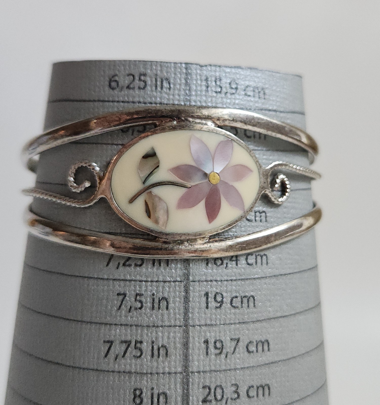 Vintage Mexican Sterling Silver Flower Inlay Cuff Bracelet Hecho En Mexico 7″