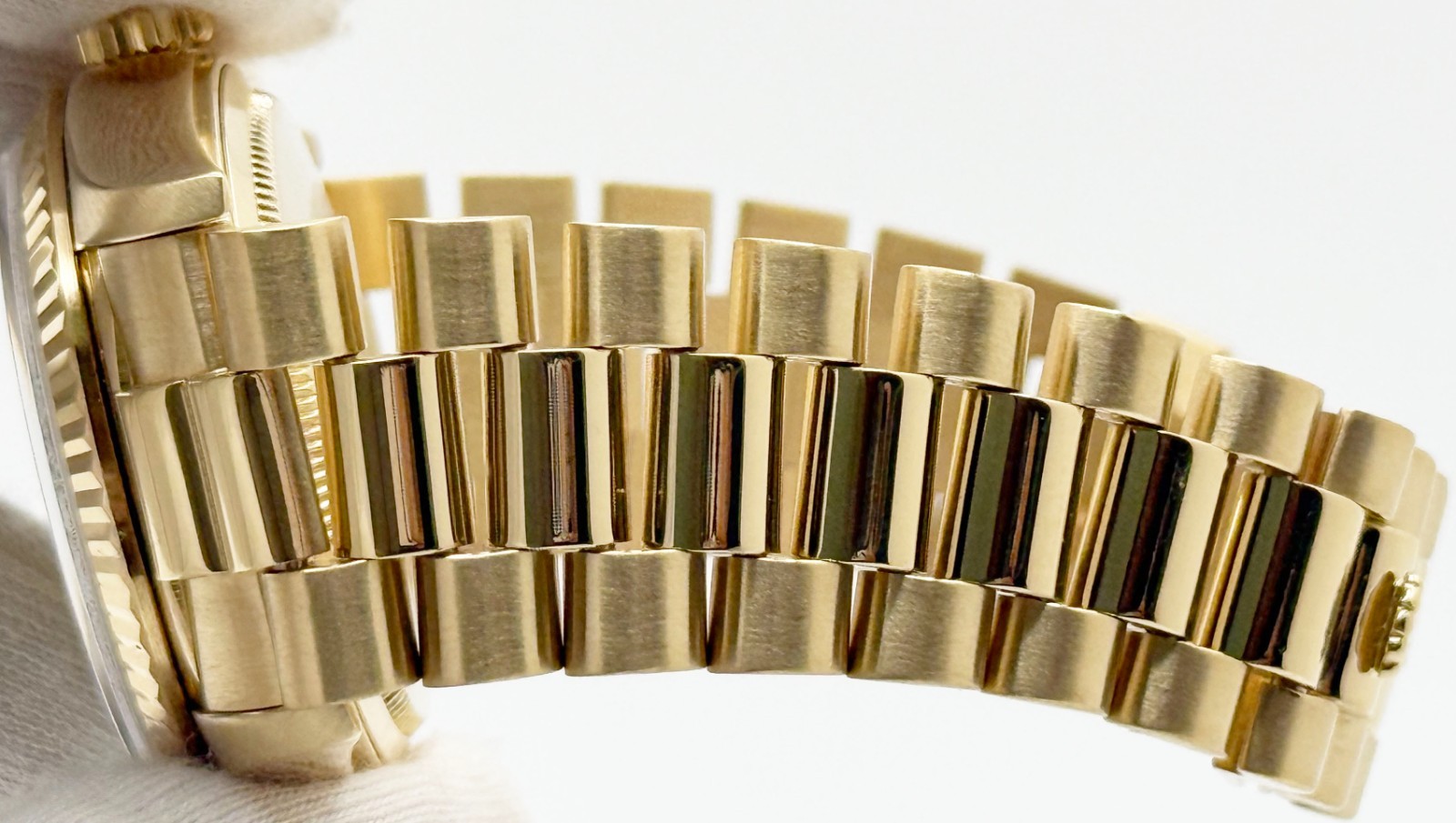 Rolex Day Date President 18038 36mm Champagne Dial 18K Yellow Gold Box Booklets