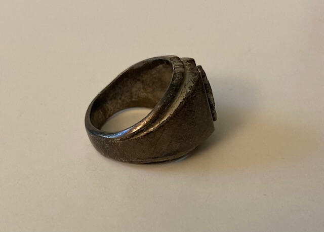 USN United States Navy Sterling Silver Dee Bee Ring 13 Grams Vintage