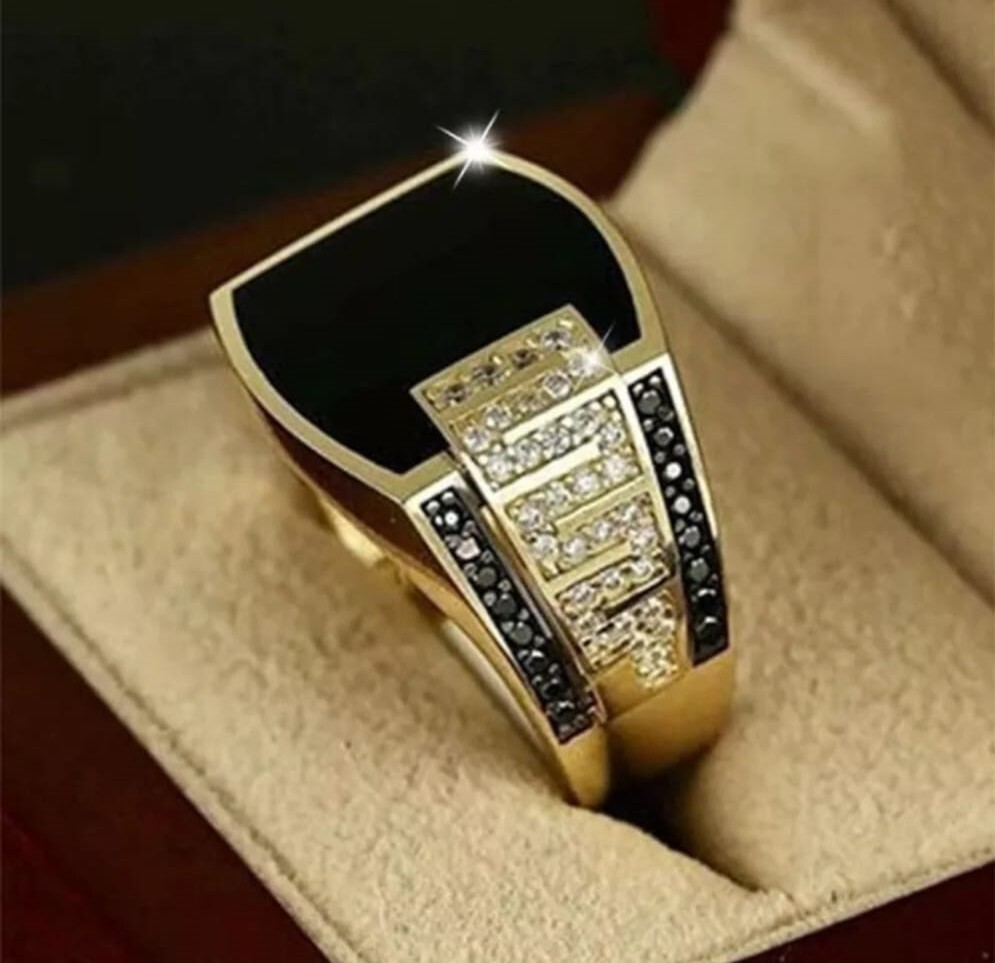 Classic Vintage Ring for Men and Women Luxury CZ Carved Silver and Gold Plated