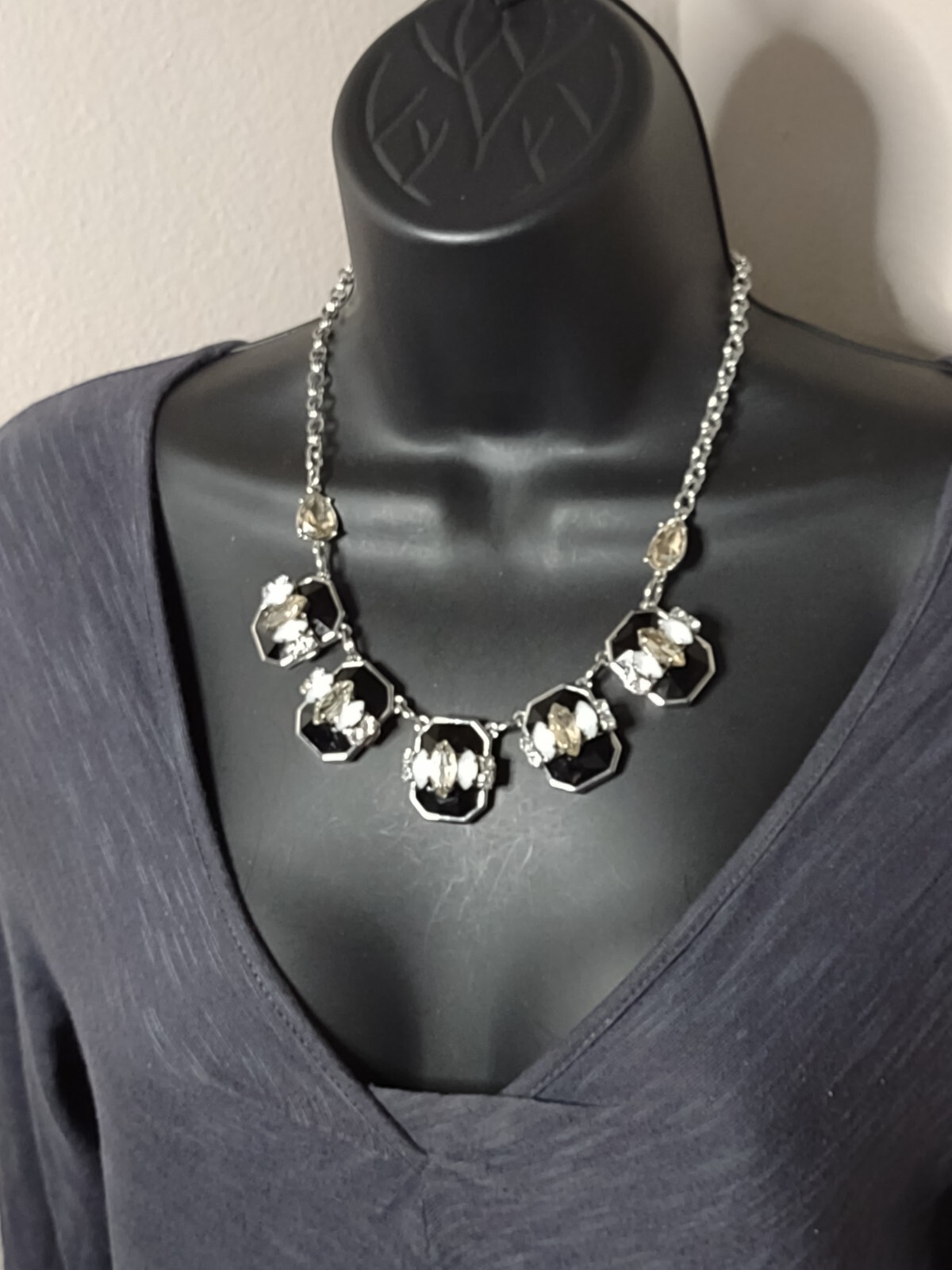 Heavy White House Black Market Necklace Adjustable 18 To 20 Inches Long