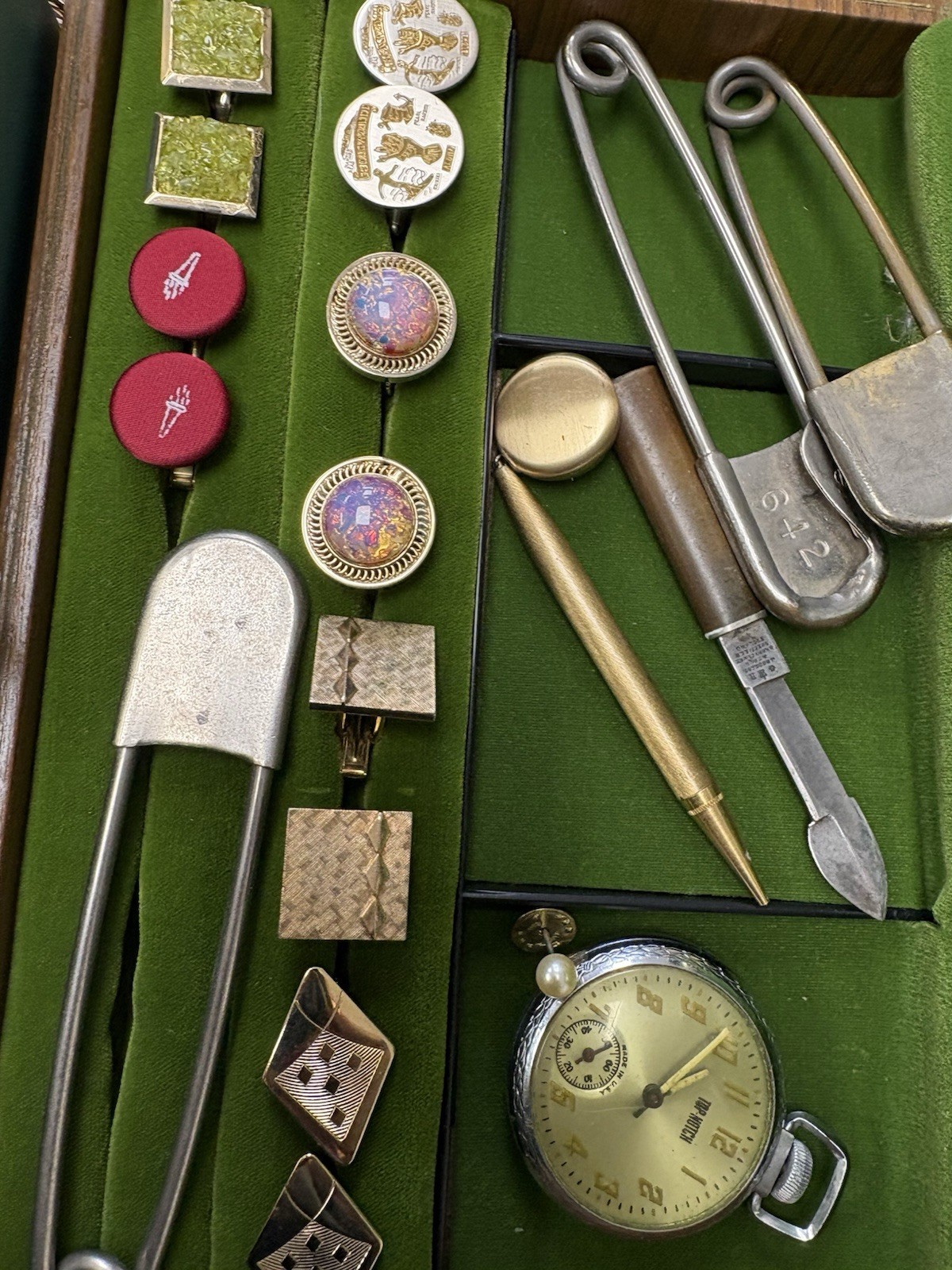Huge Vintage Men’s Cufflink Pocket Watch & Jewelry etc Lot over 150 PC LOT