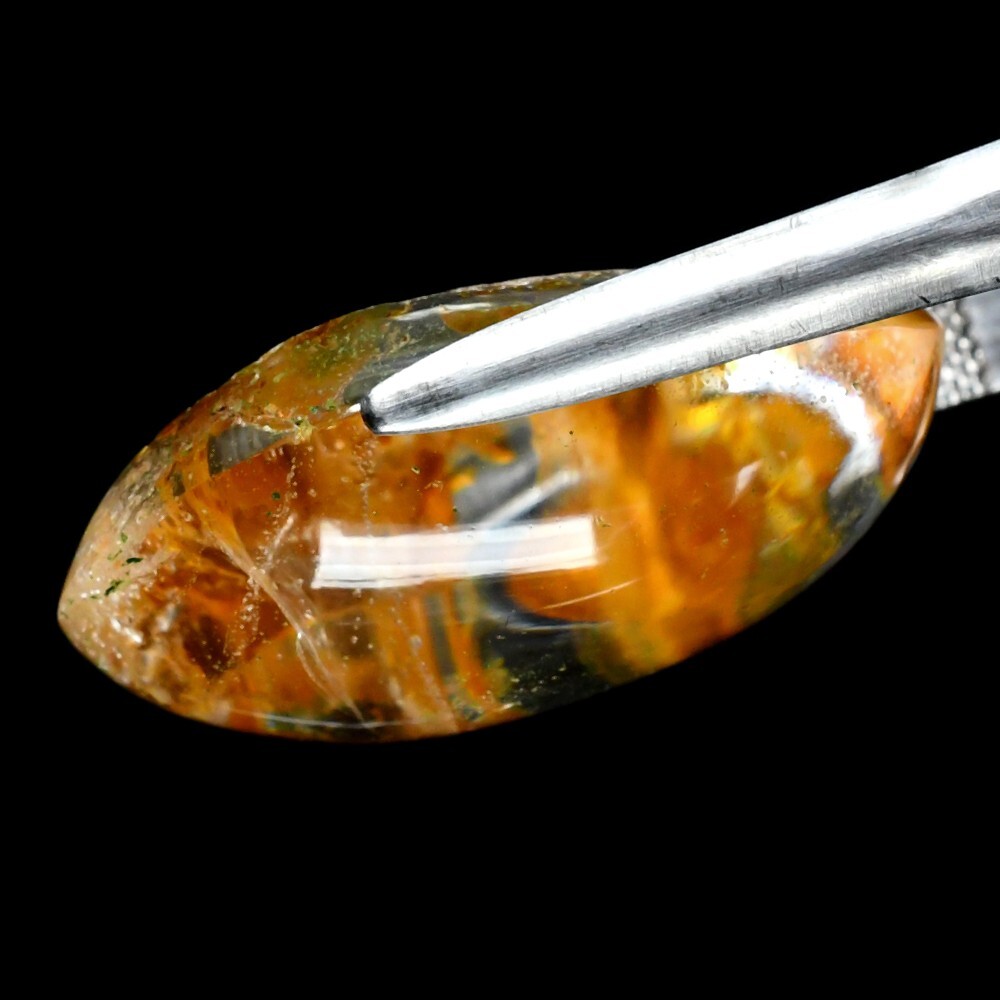 💎 60.37ct Oval Cabochon Natural White Quartz Inclusions – Stunning, Myanmar Gem