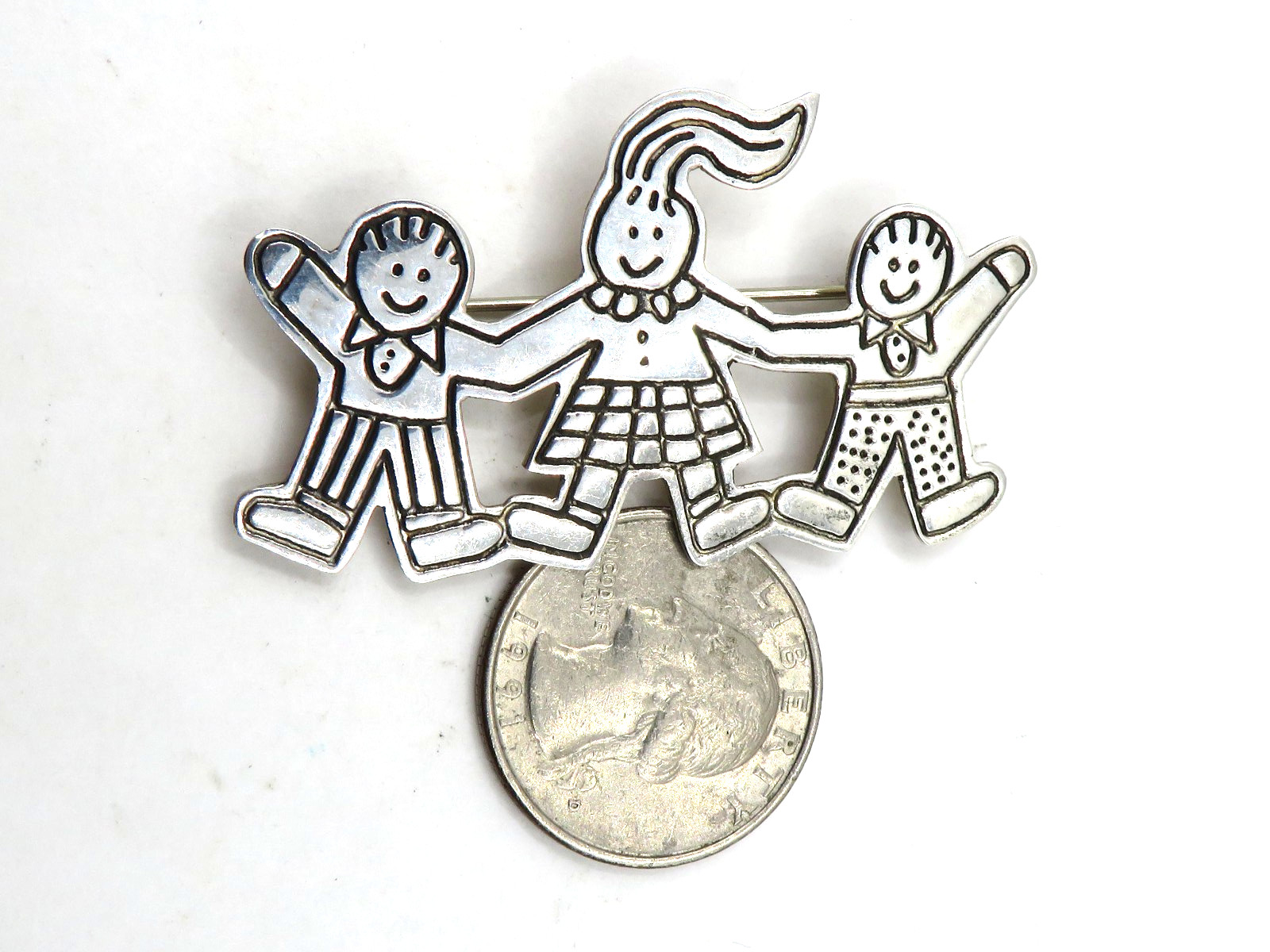 VINTAGE MEXICO 925 STERLING SILVER EFS “Save The Children” BROOCH – .26ozt**