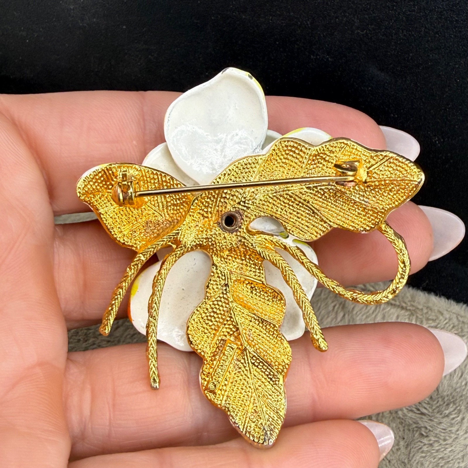 Vintage Enamel Flower Brooch Yellow Mod Pop Art
