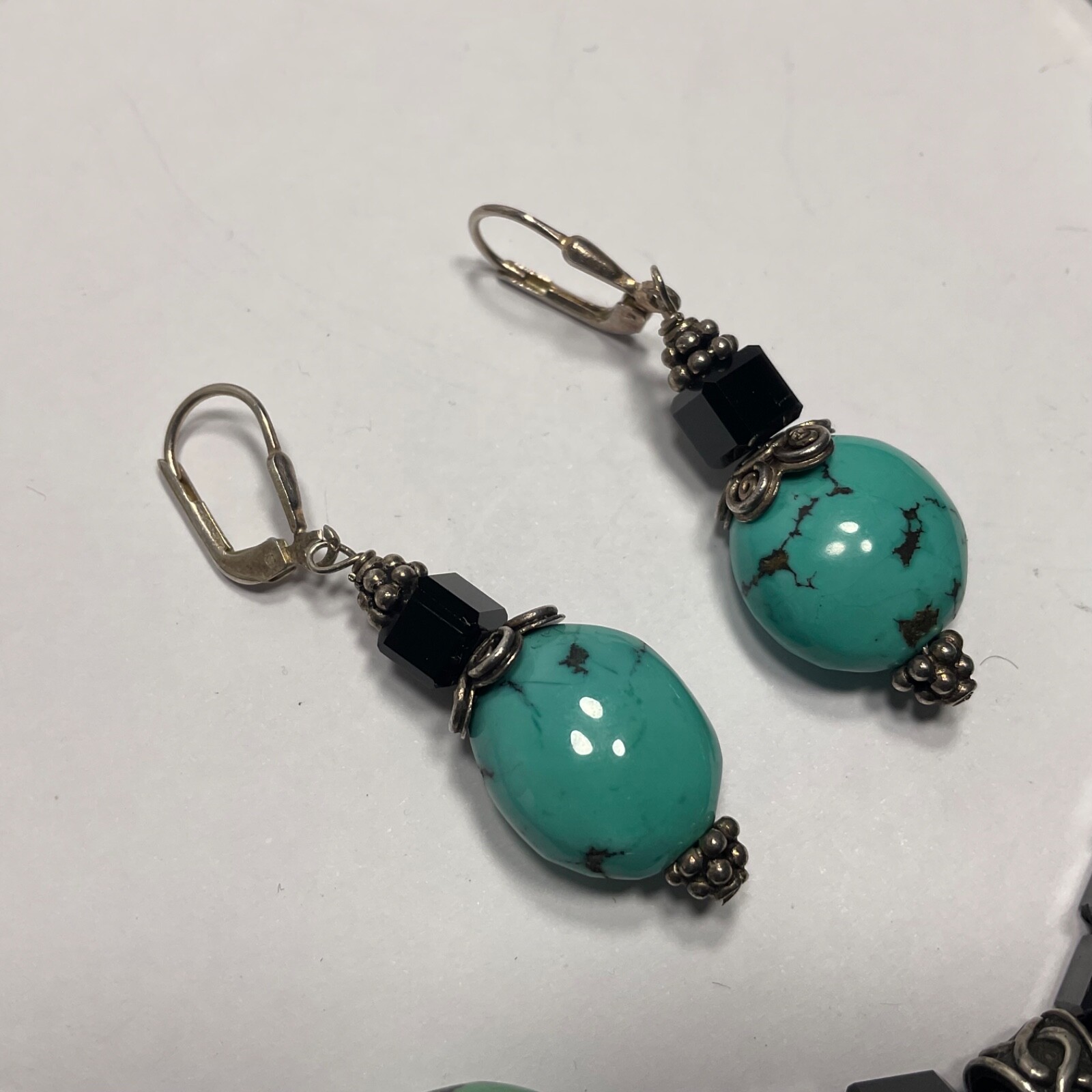 Vtg Genuine Turquoise Black Glass Beaded & Drop Pendant Necklace Earring Set 925