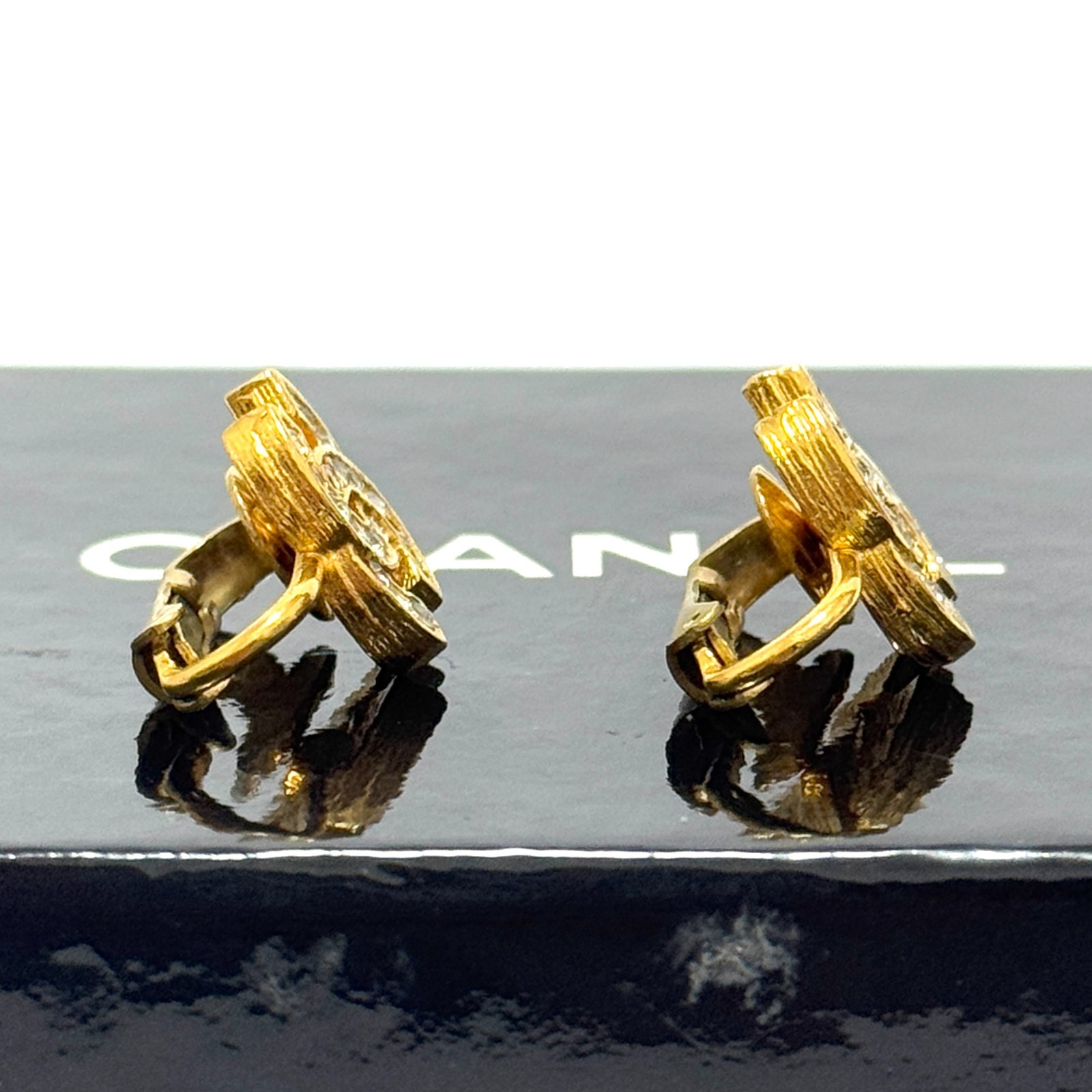 CHANEL 2092 CC Logo COCO Mark Earrings Gold Rhinestone Clip-On Authentic JAPAN