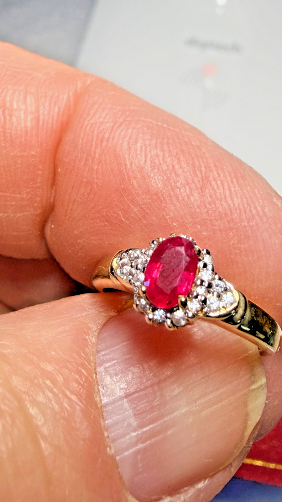 Stunning 9ct Yellow Gold & Ruby Ring – CZ’s – English – London