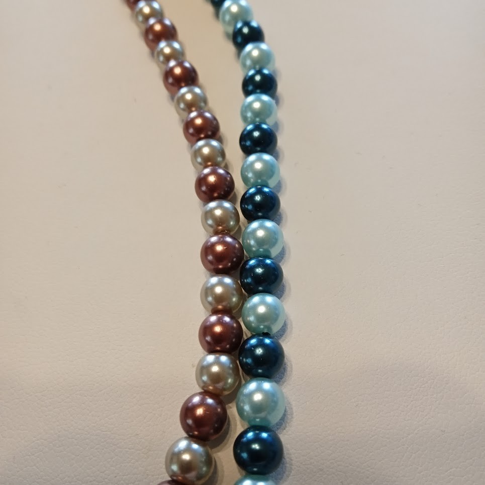 VTG 20″HONARA Double Strand Glass/Shell Pearls Teal Mauve Champagne Heart Toggle
