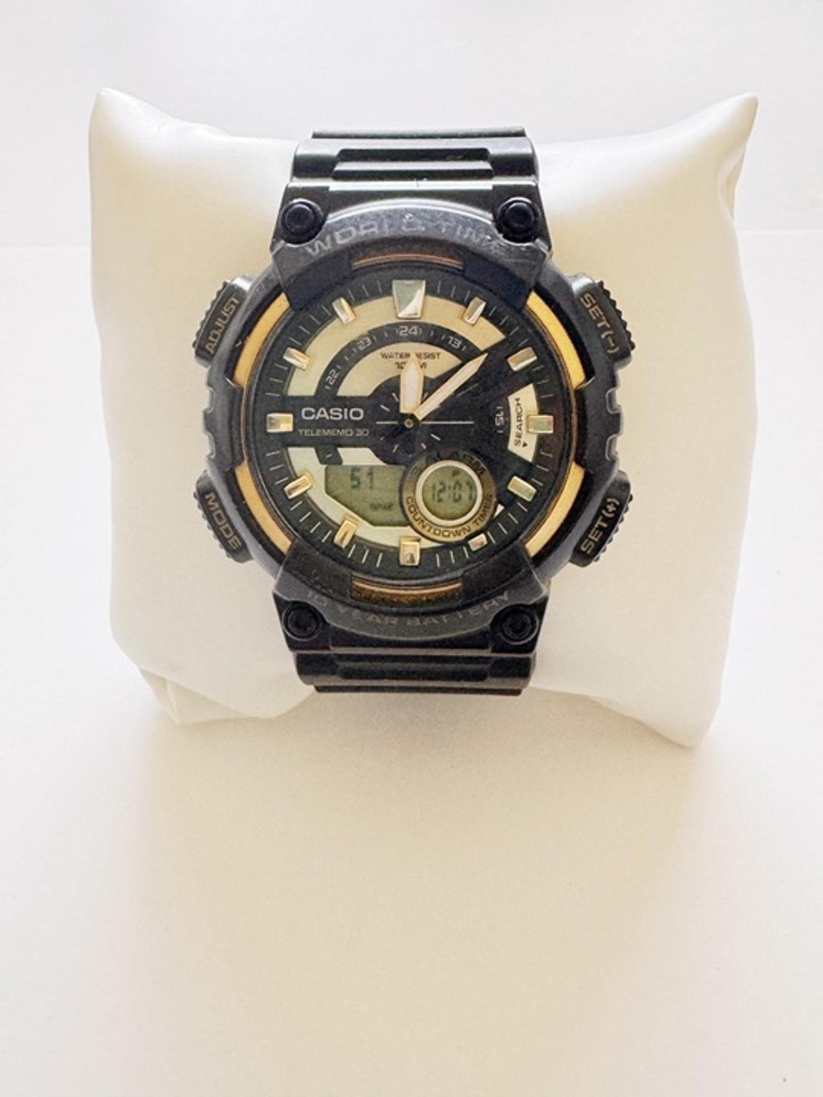Casio Telememo 30 World Time Men’s Watch 45mm Black Gold Running