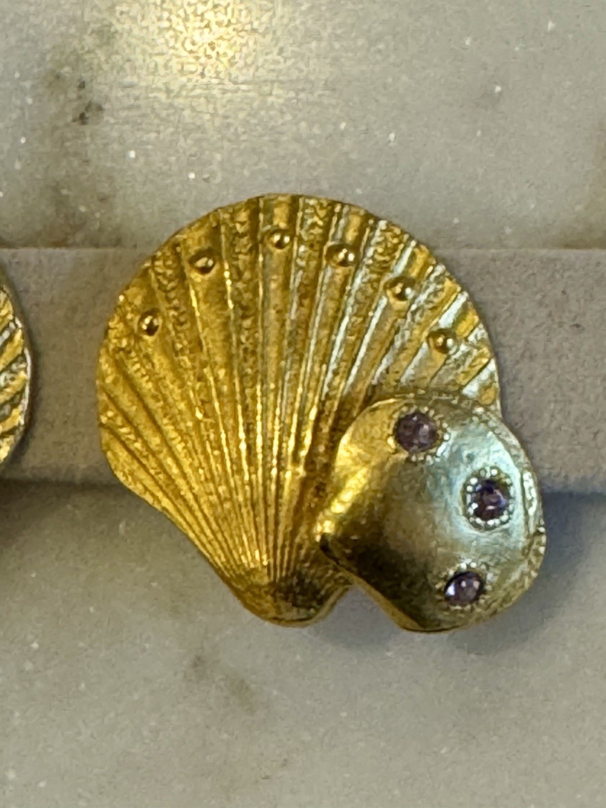 Gold Seashell Starfish Shell Amethyst Purple Crystal Rhinestone Earrings VTG