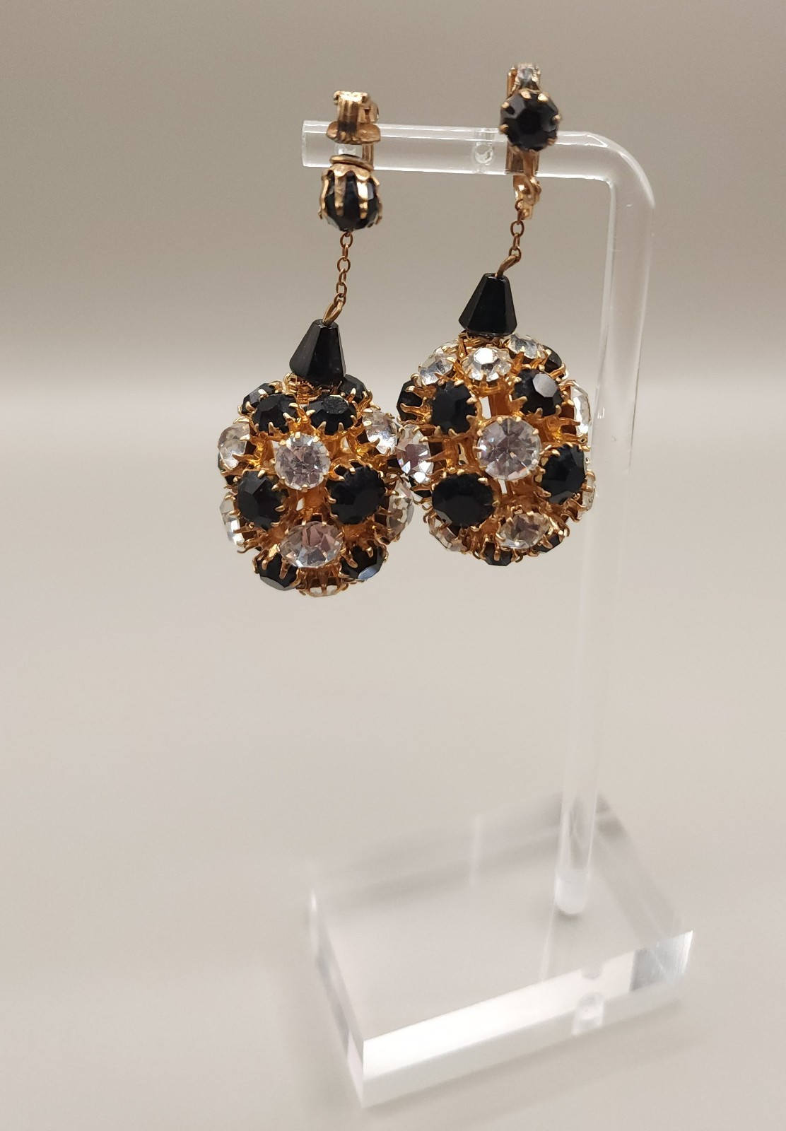 Vtg 1950s Black Jet Glass Crystal Rhinestone Ball Dangle Drop Clip On Earrings