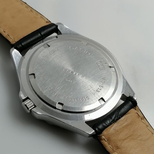 CASIO MD-513 Day Date Module 709 Quartz Vintage Diver Watch
