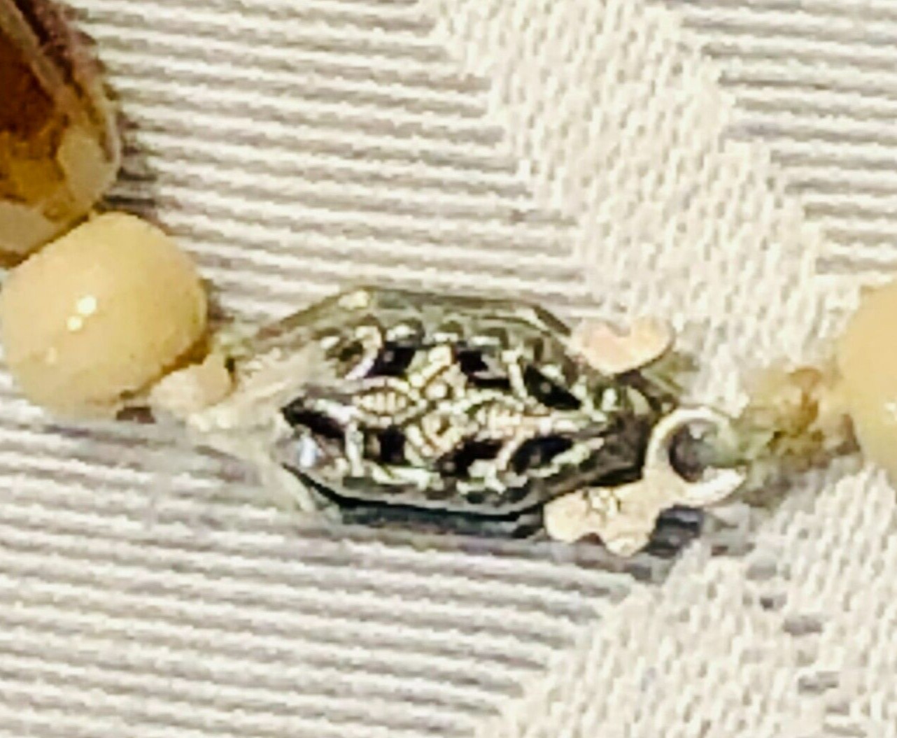 VINTAGE 10K GRADIATED CONCH SHELL NECKLACE W/ PEARL SPACERS 16″ – ONE OF A KIND!