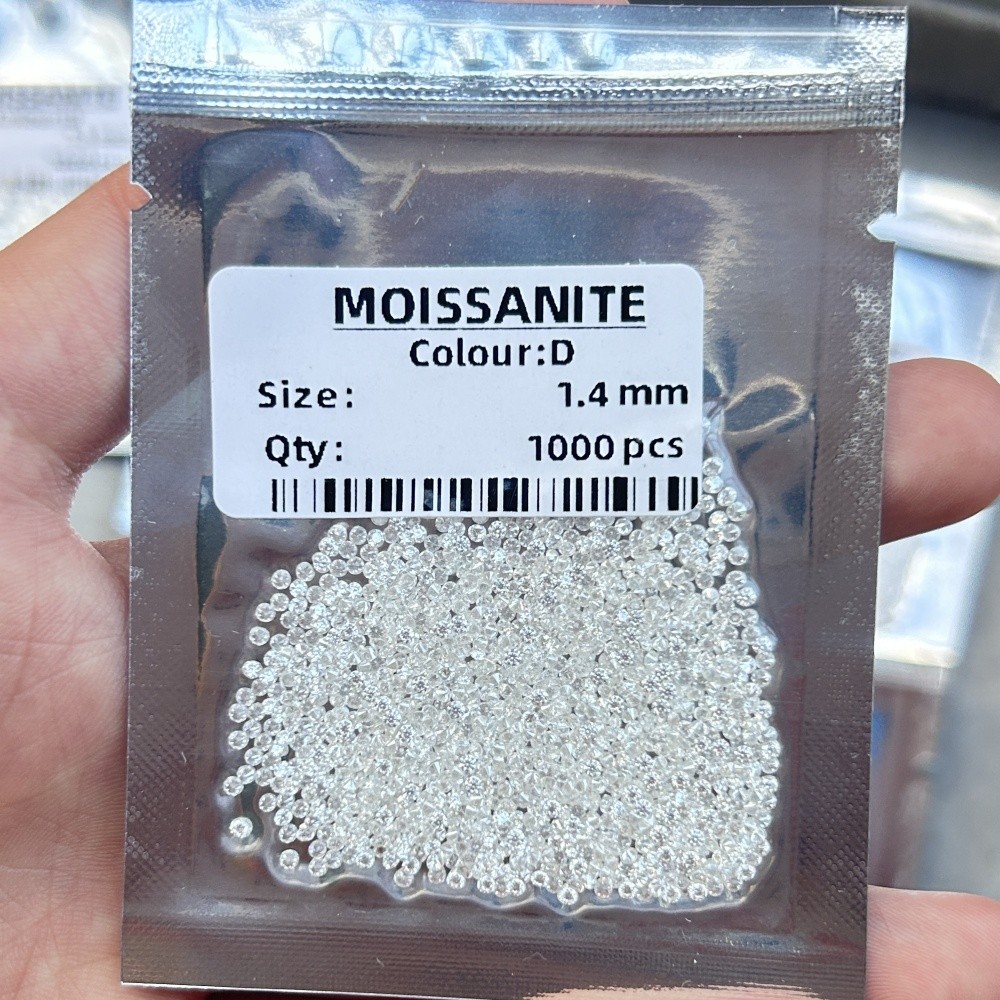 Small Size 0.8mm-4.0mm 100pcs Loose Moissanite Gemstone D Color Round White
