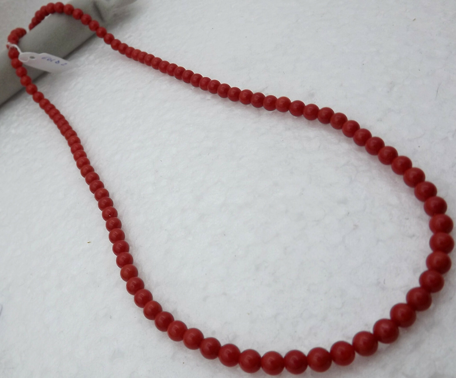 red coral necklace,corallo rosso,Korallen,紅珊瑚項鍊,улаан шүрэн corail rouge rojo