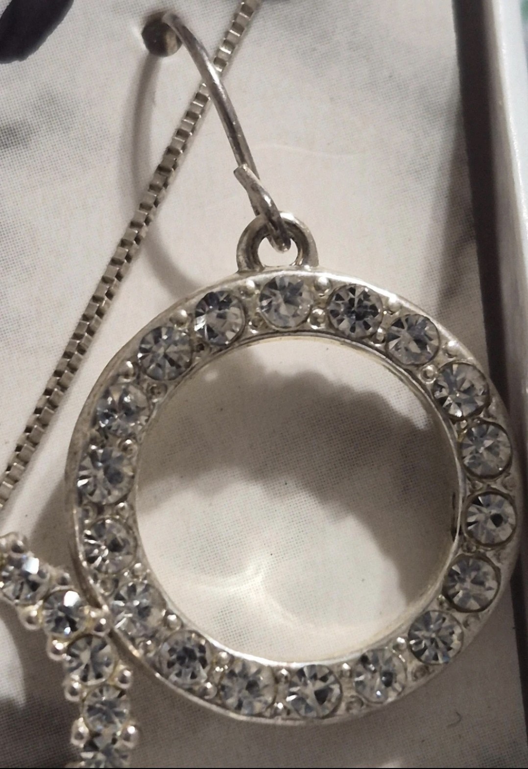 BN Moissirate 3pc set Necklace and earrings.