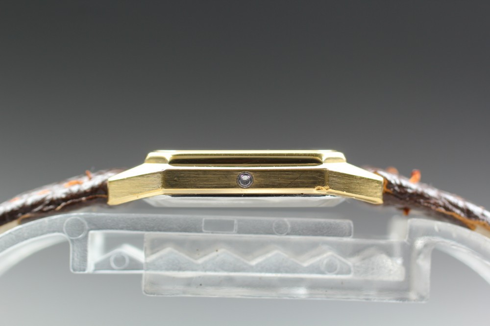 OMEGA De Ville 591.0254 Cal.1387 Gold Square Push Crown Quartz Ladies Watch 1984