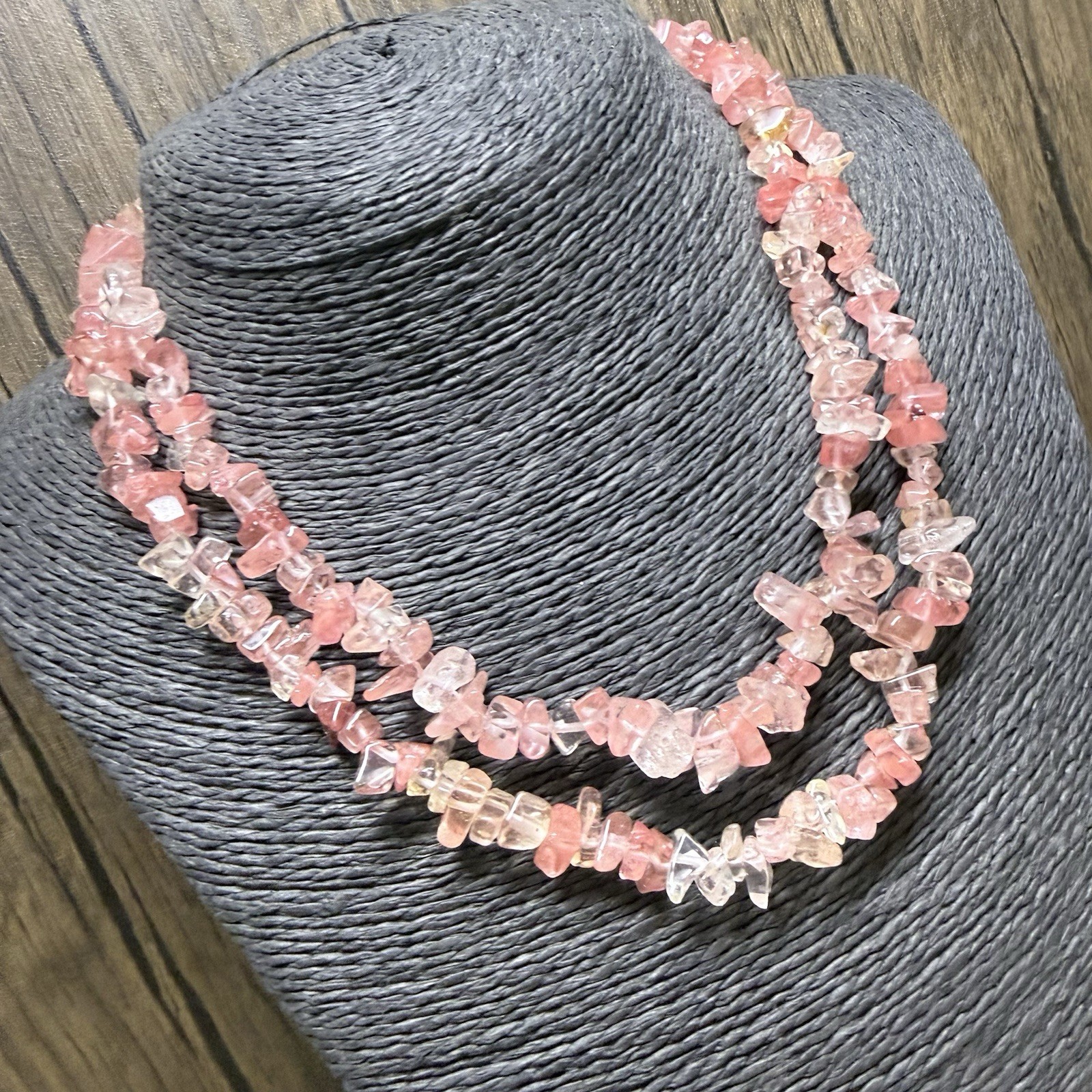 RETRO Cherry/Rose Quartz Beaded Necklace Pink Gemstone Kitsch Pretty 92cm Long