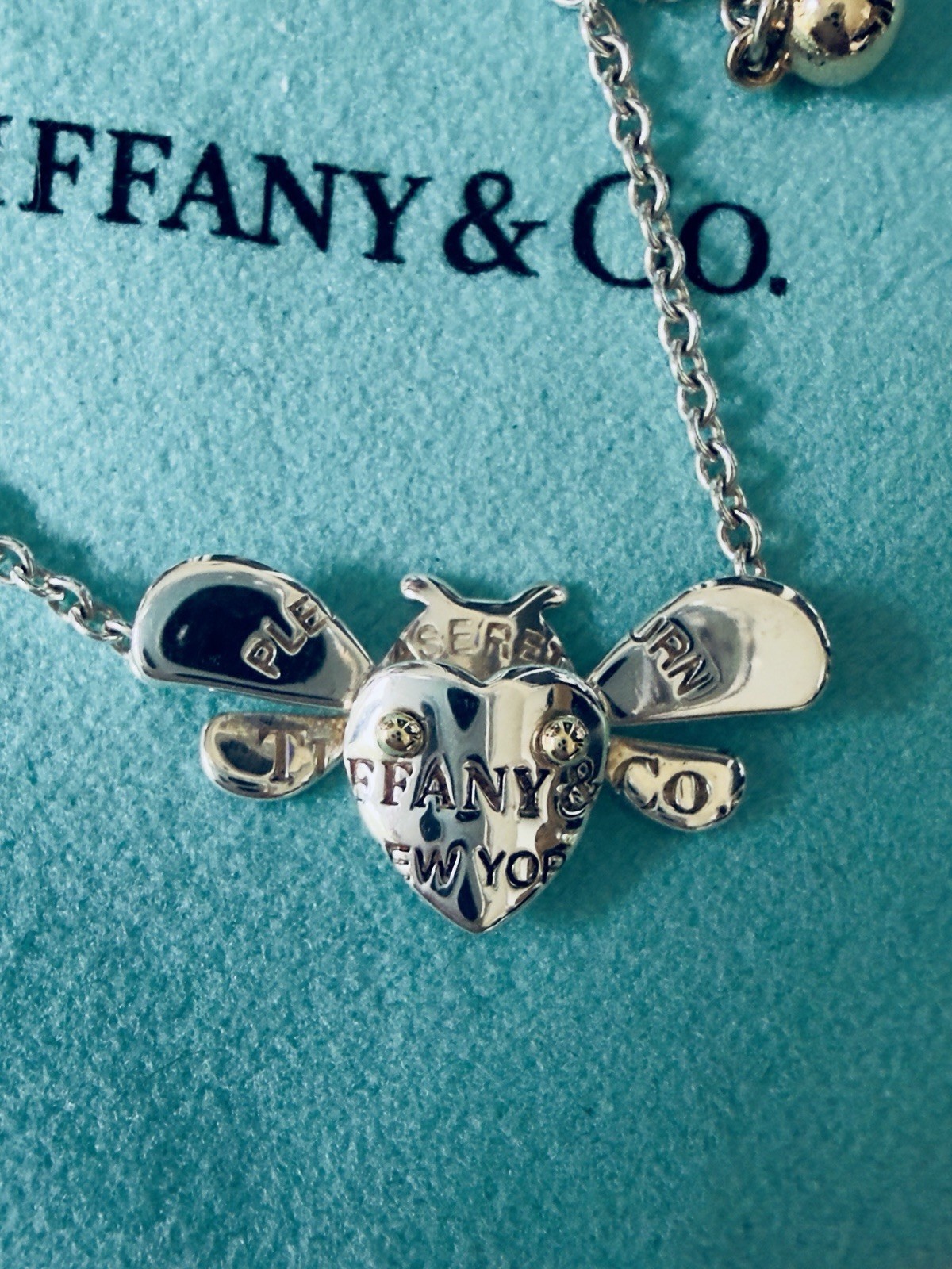 Return to Tiffany & Co. 925 Silver 18K Gold Love Bug Bee 6.3”or 7″ Bracelet